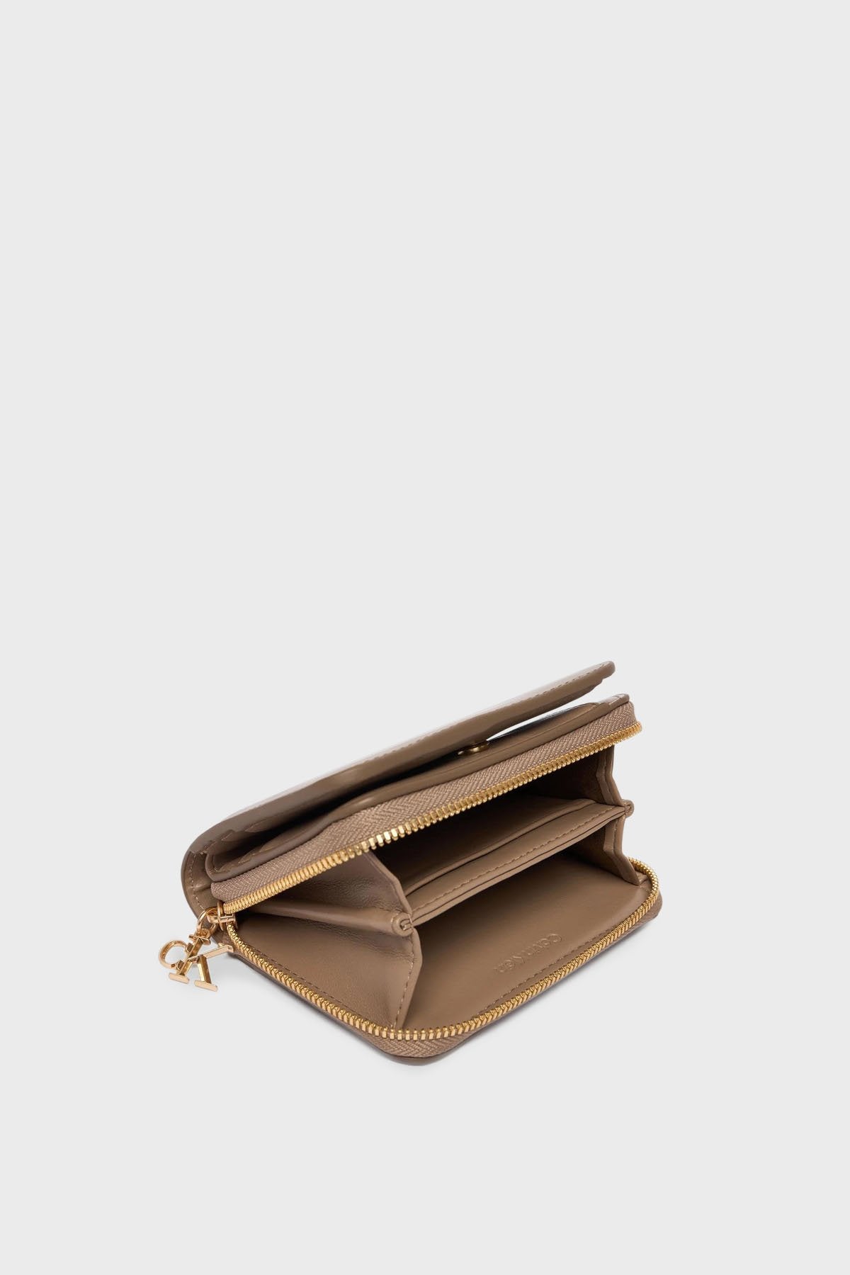محفظة كالفين كلاين Medium Flap Zip Around
