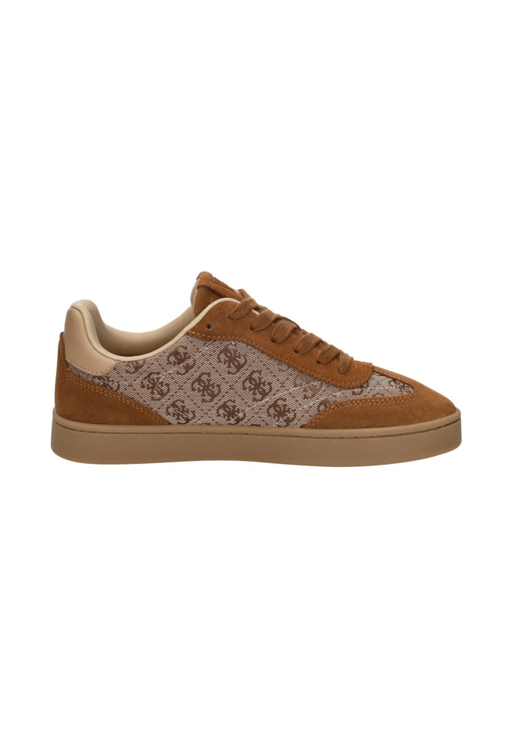 حذاء سنيكر جيس Trainers
