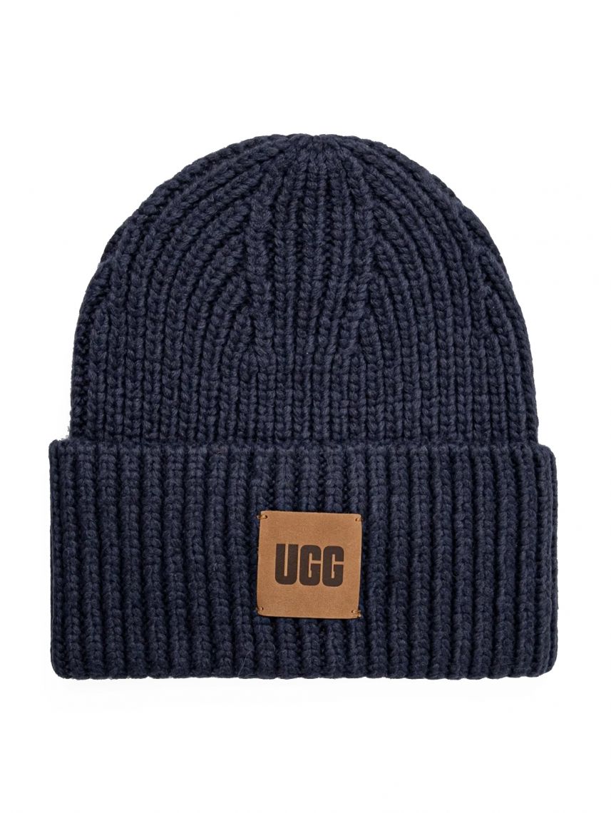 قبعة UGG