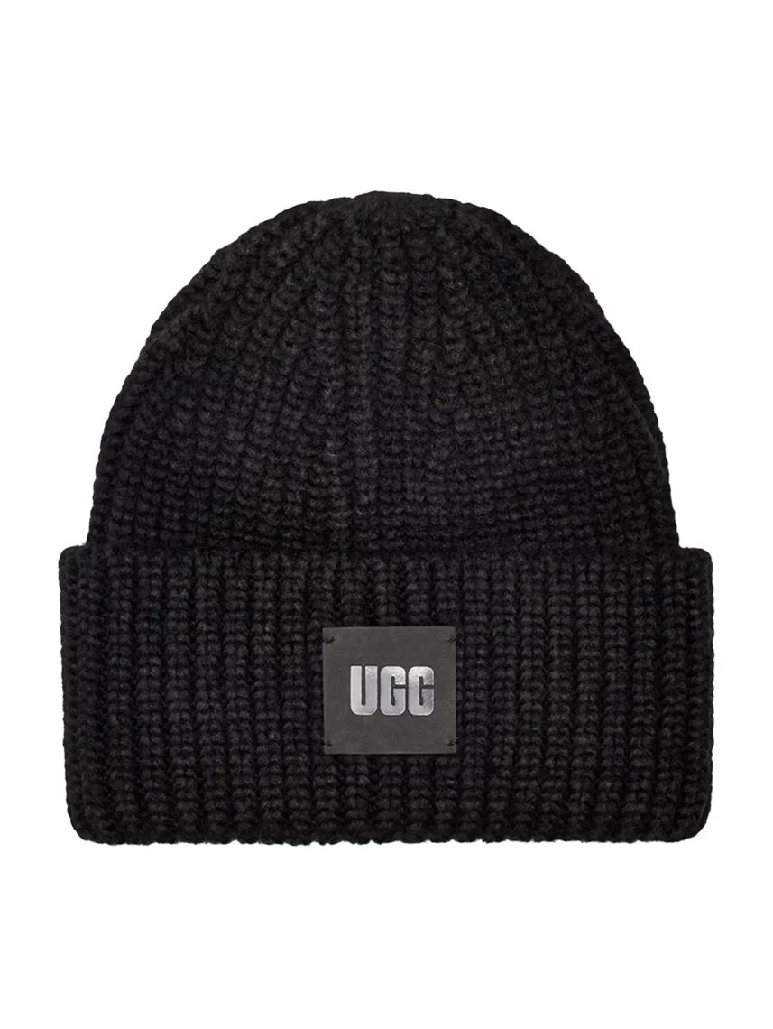 قبعة UGG