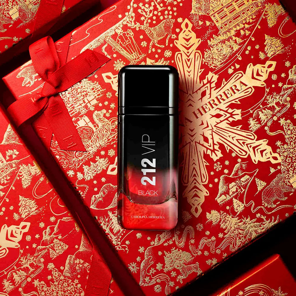Perfume and Shower Gel set كارولينا هيريرا 212 Vip Black EDP ‏100 مل / ‏100 مل / ‏10 مل
