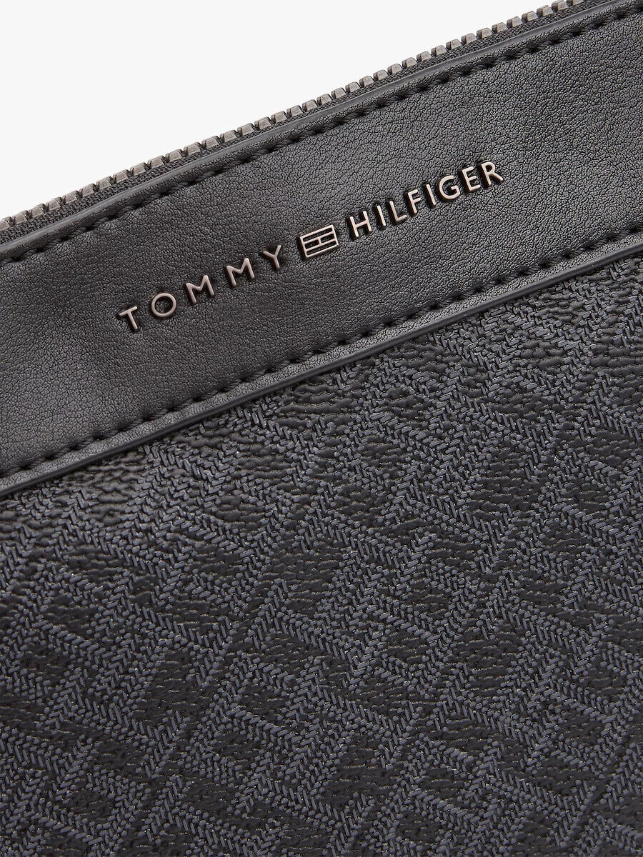 حقيبة تومي هيلفيجر Handbag