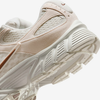 Nike V5 Rnr Sneaker