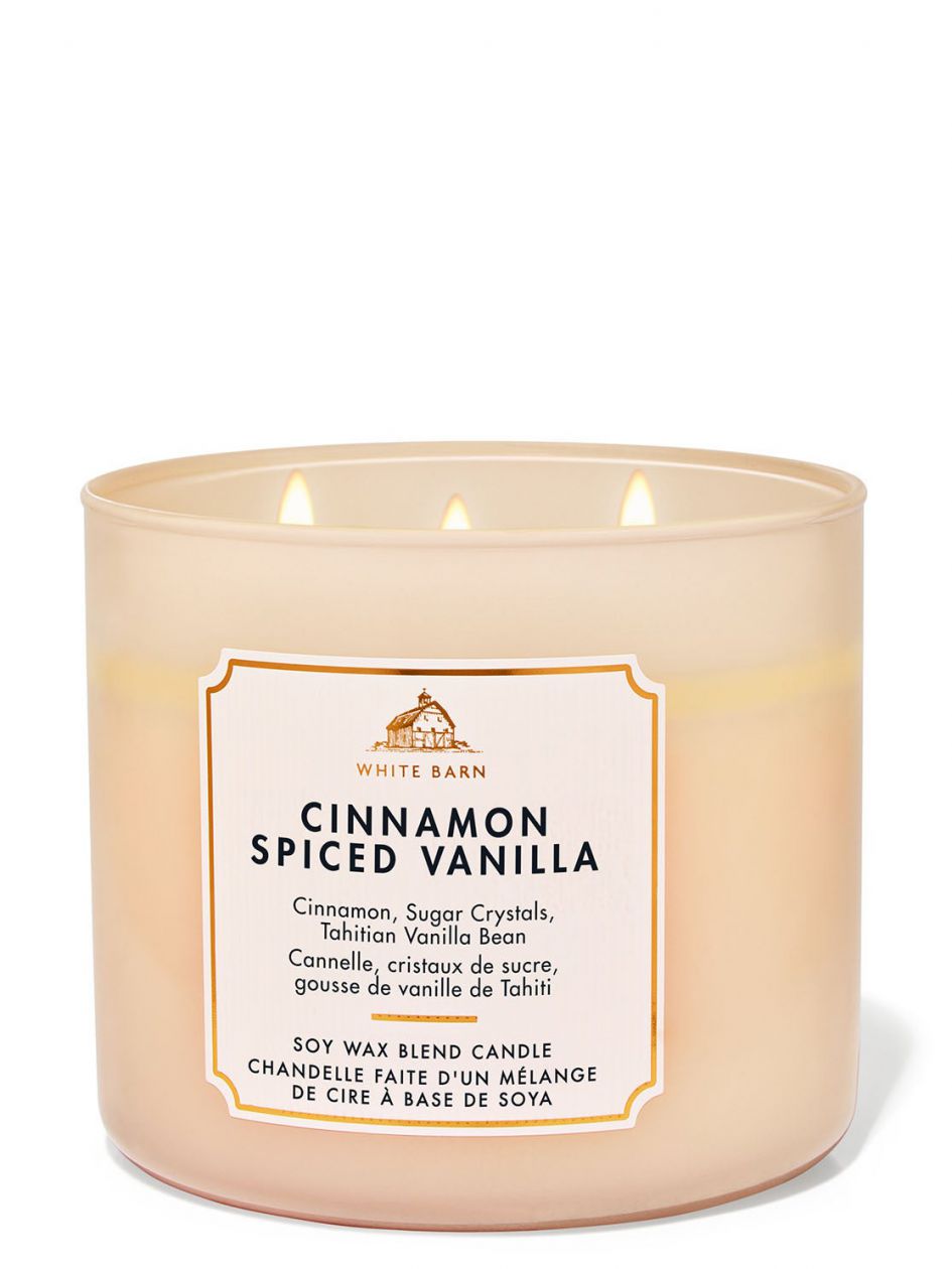شمعة معطرة وايت بارن Cinnamon Spiced Vanilla 3-Wick