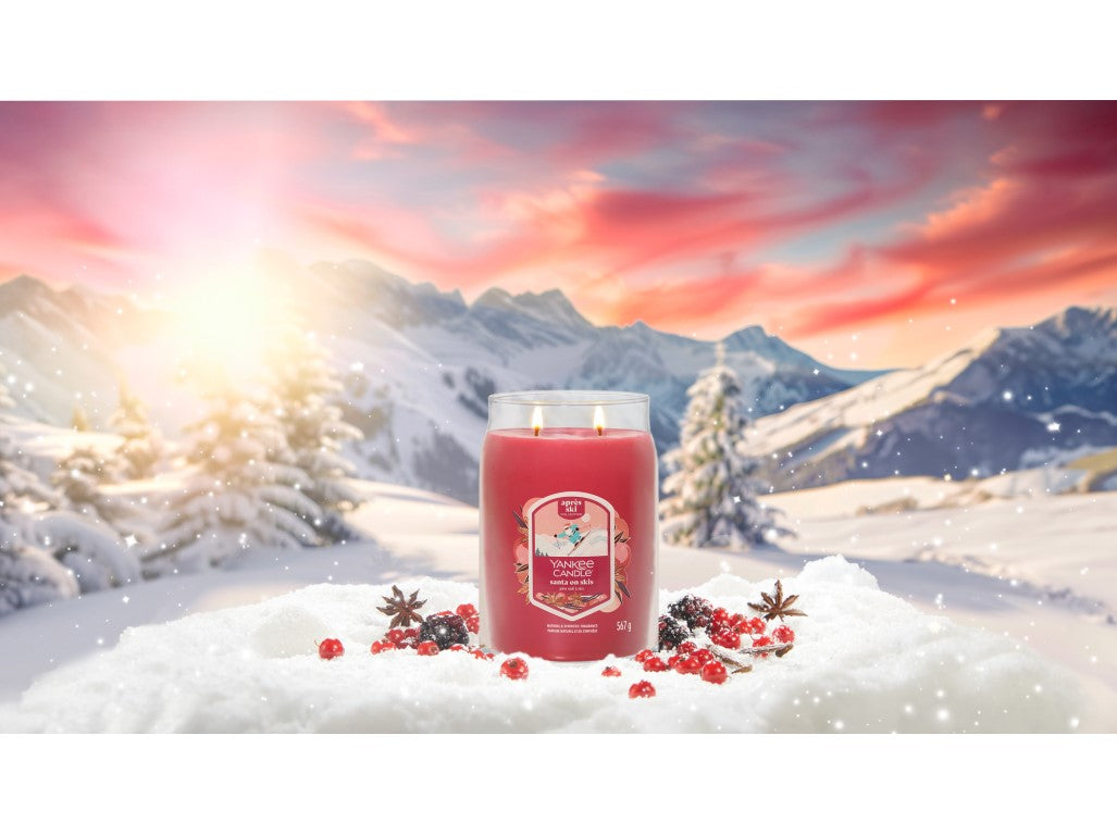 شمعة معطرة يانكي كاندل Santa On Skis Signature Large
