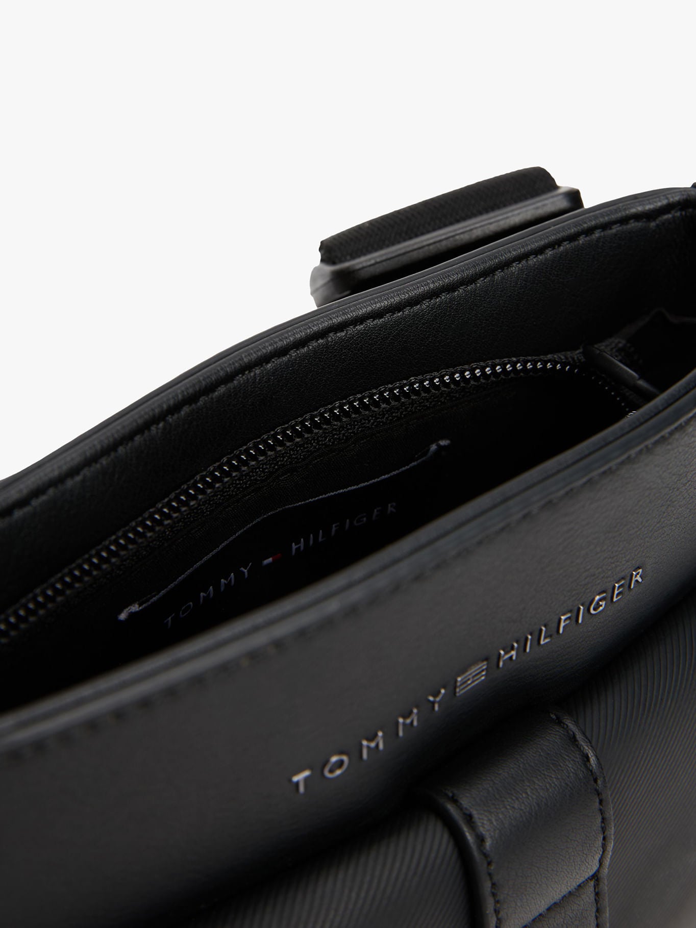 حقيبة تومي هيلفيجر Foundation Mini Crossover