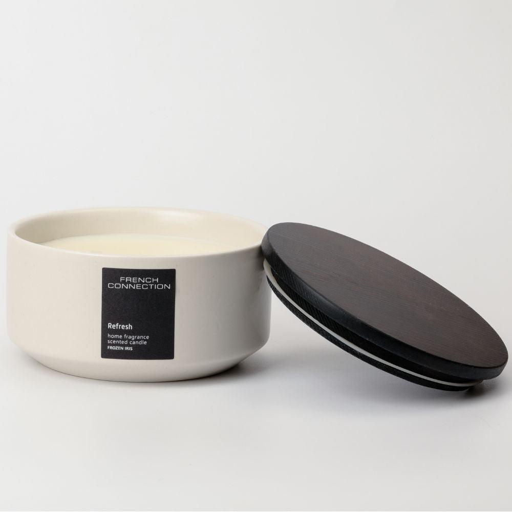 شمعة معطرة فرنش كونكشن Warm Vanilla and Cashmere