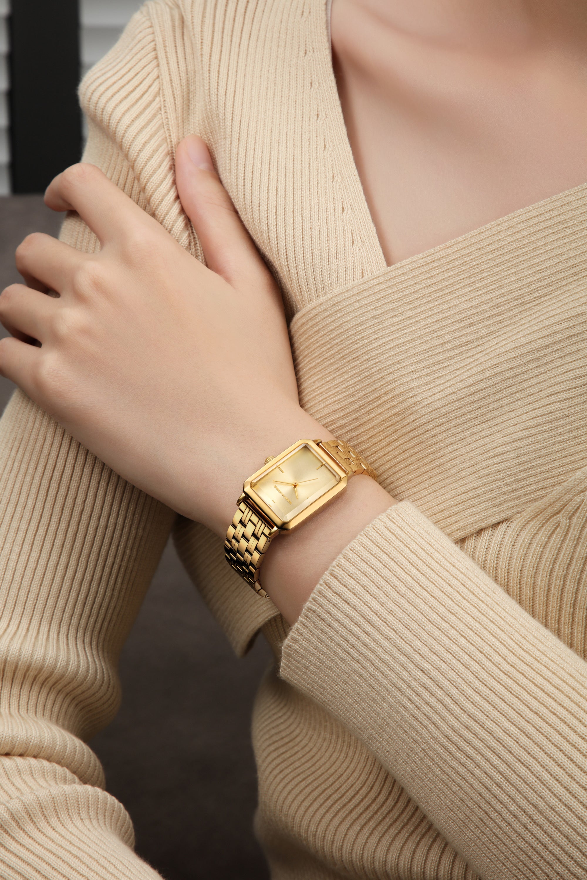 ساعة روبيرتو مارينو