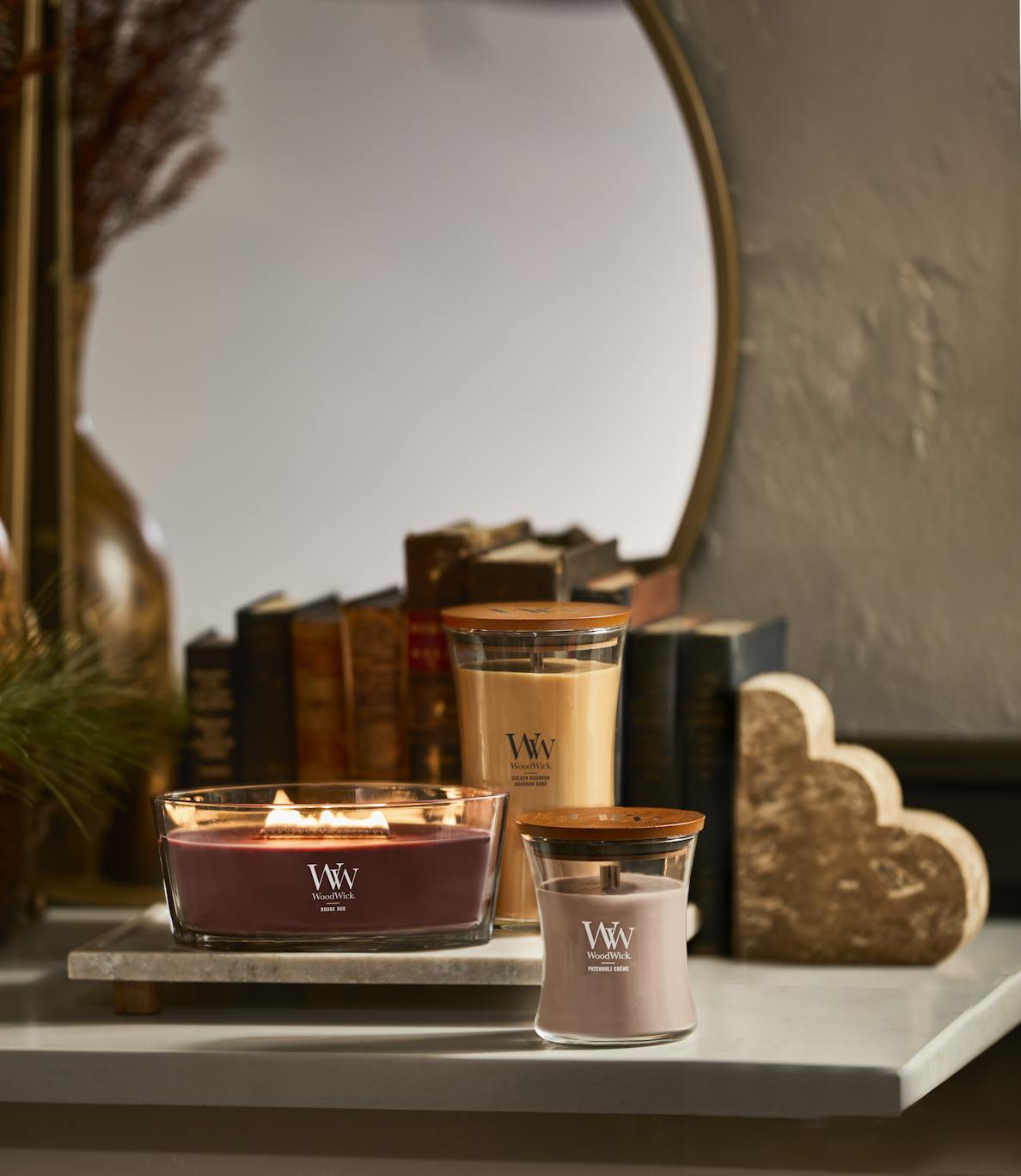 شمعة معطرة وودويك Rouge Oud Ellipse Jar