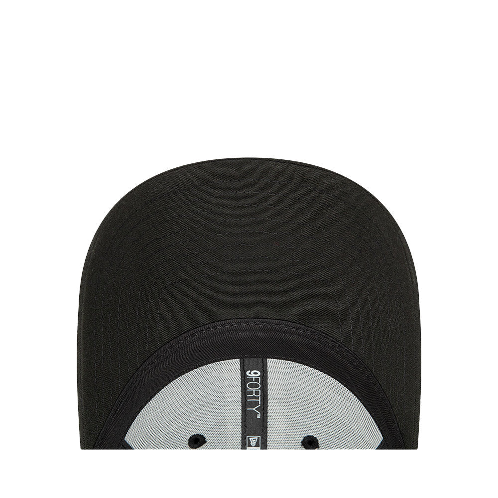 قبعة نيو ايرا