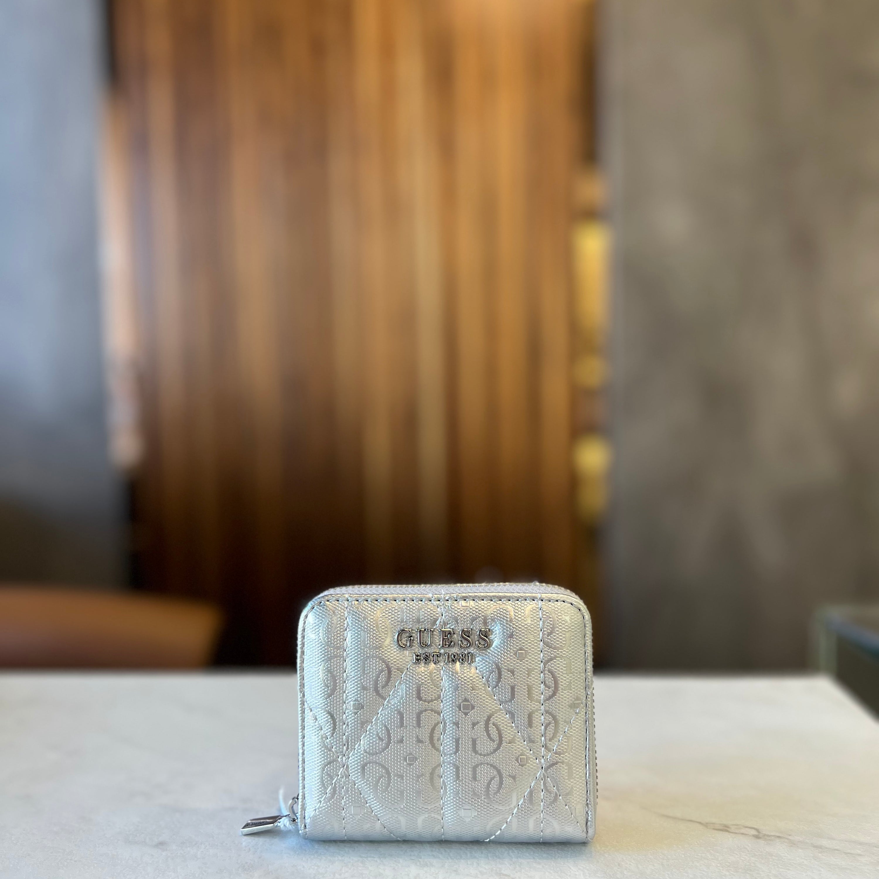 Guess Aldina Slg Small Zip Around Wallet