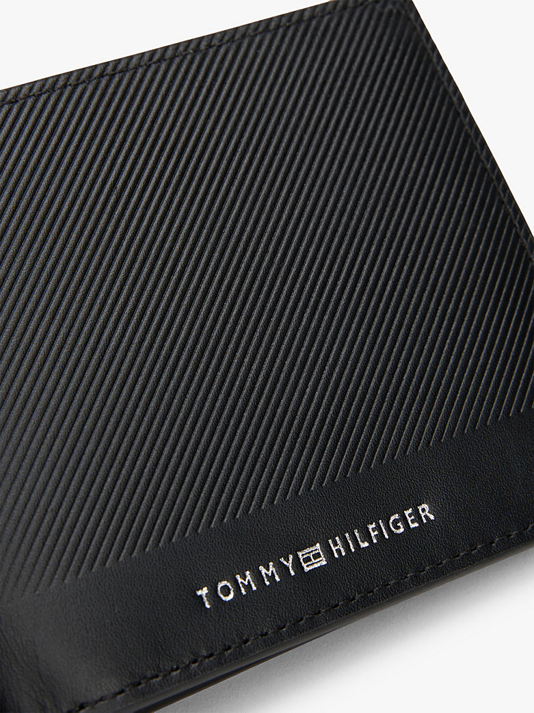 محفظة تومي هيلفيجر Bifold Wallet