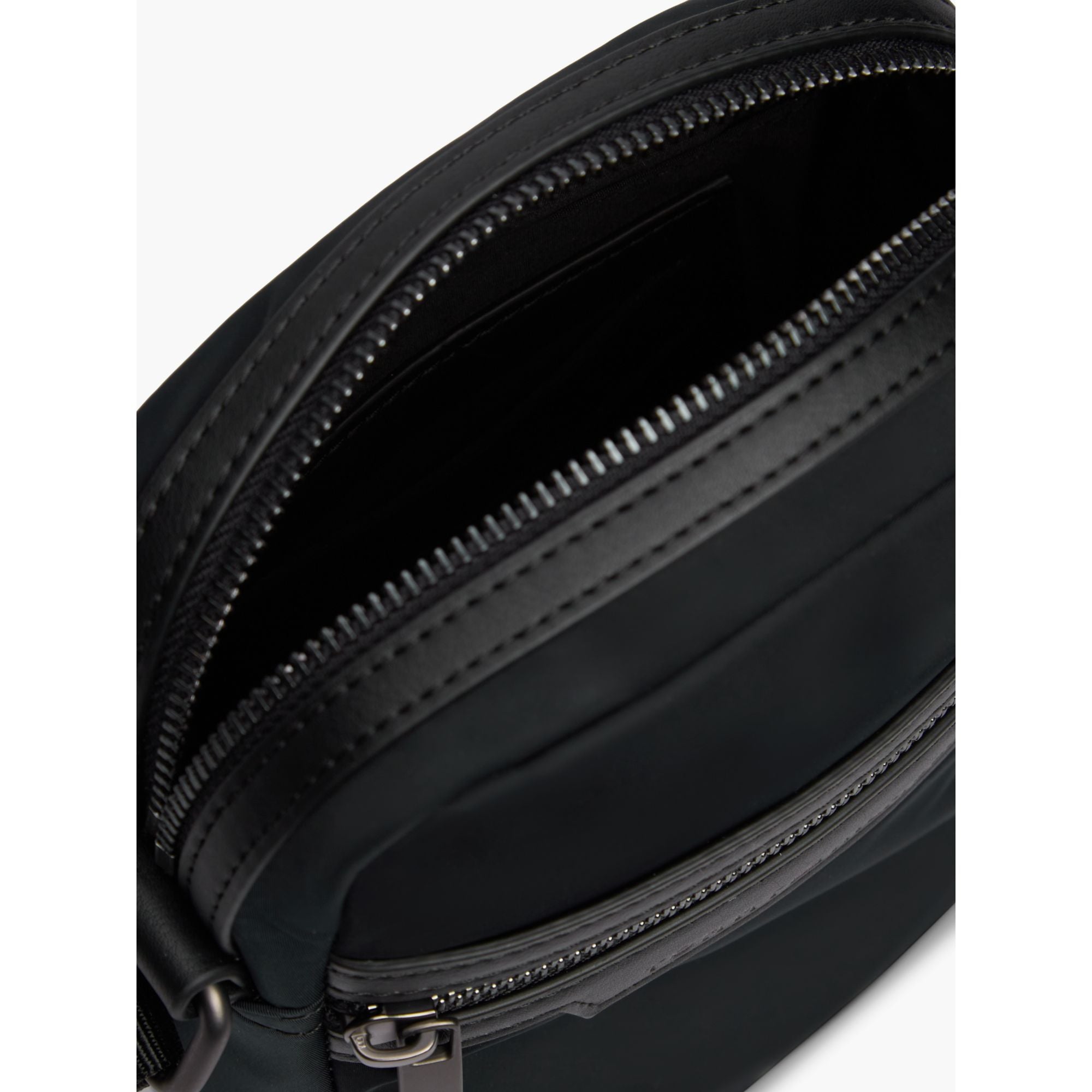 Tommy Hilfiger Nylon Mini Reporter Bag