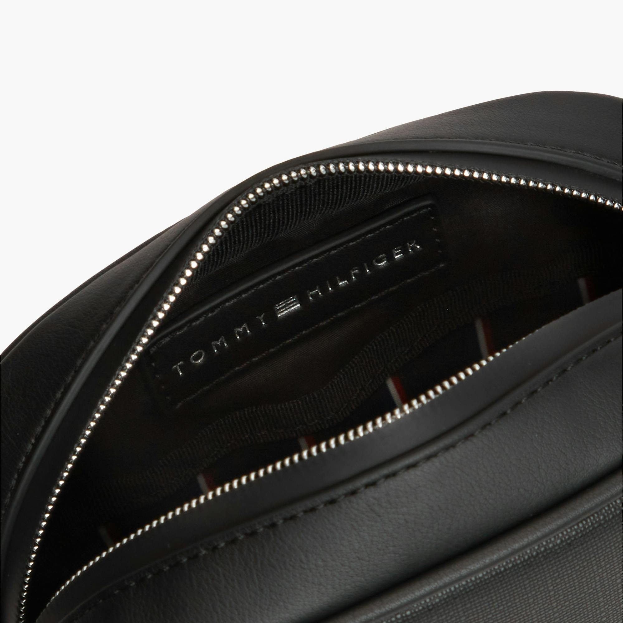 Tommy Hilfiger Textured Mini Reporter Bag