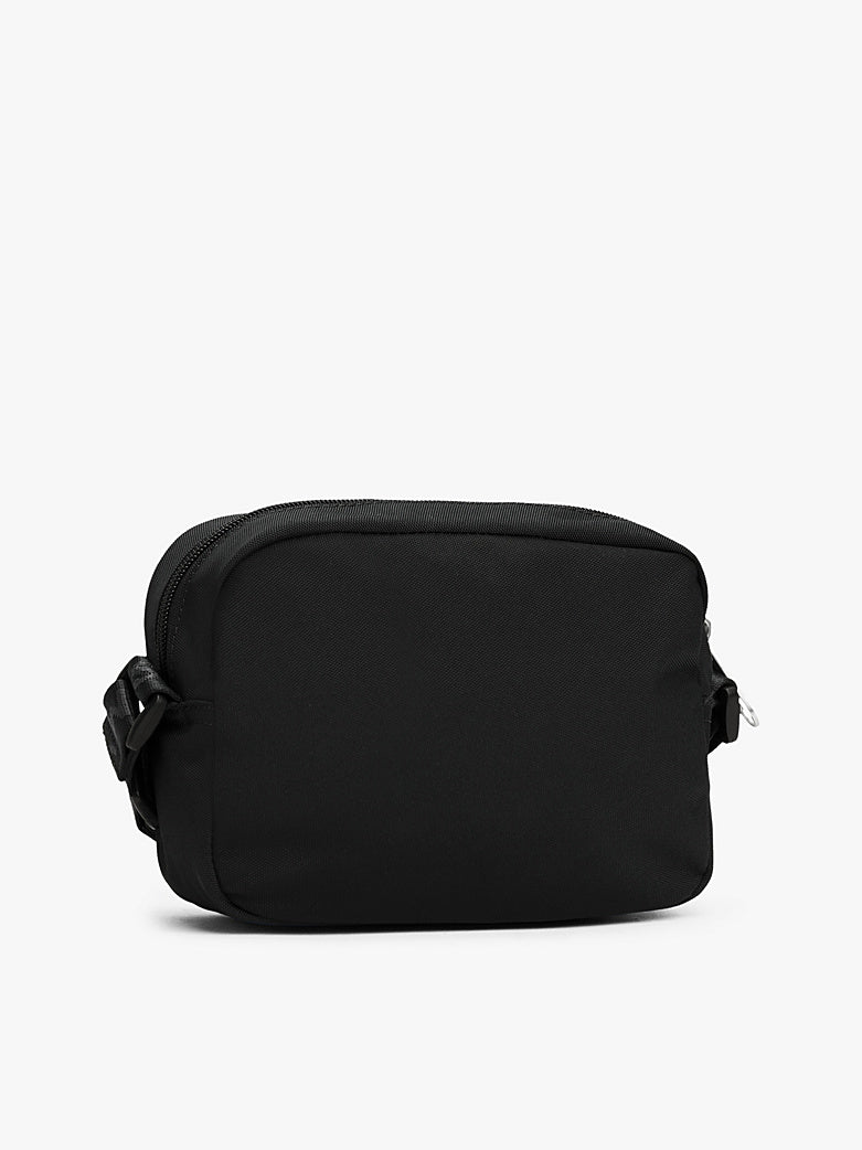 حقيبة تومي هيلفيجر Essential Logo Crossbody