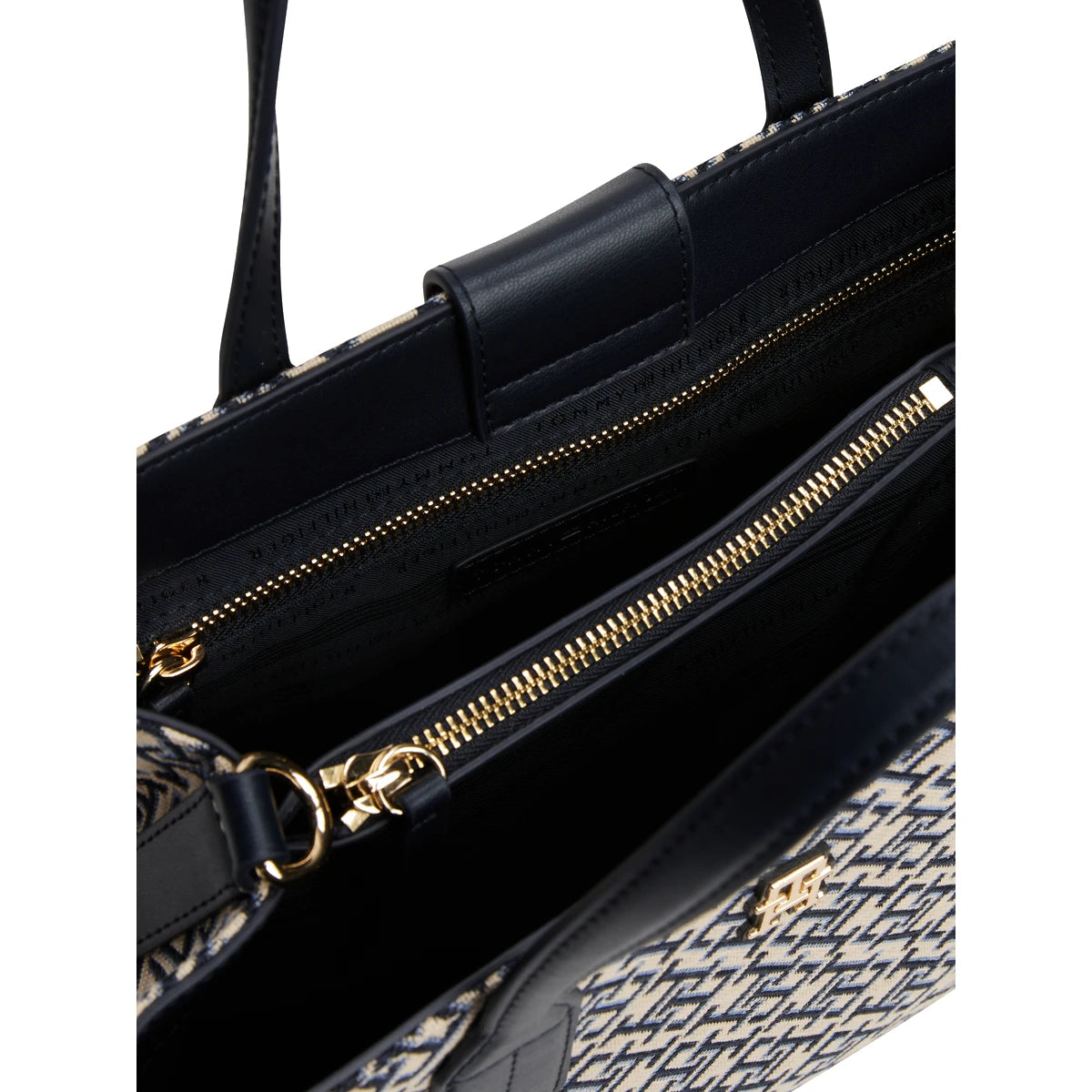 حقيبة تومي هيلفيجر Monogram Jacquard Satchel