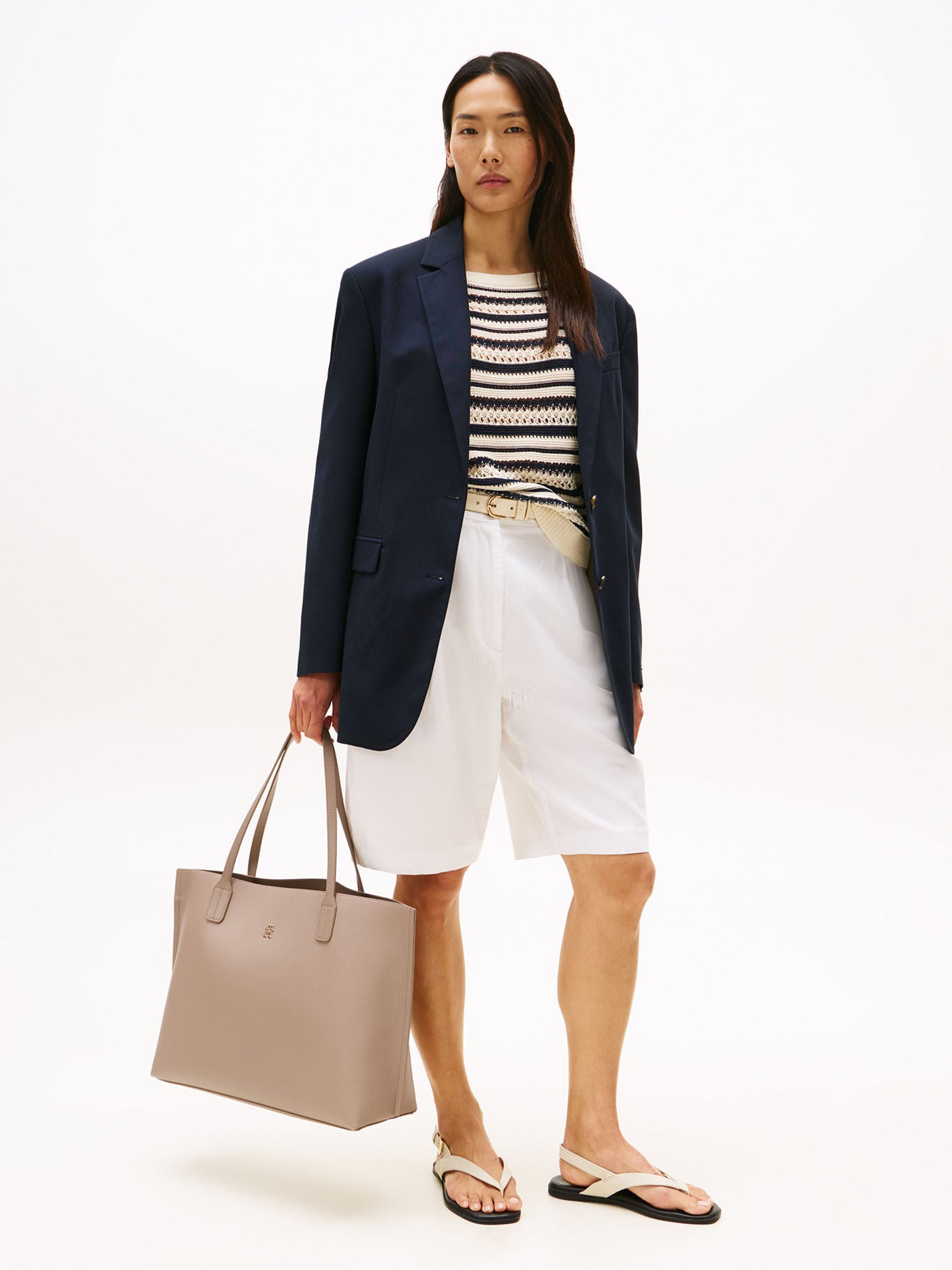 حقيبة تومي هيلفيجر Monogram Plaque Tote
