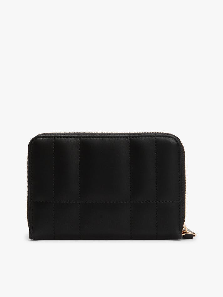 محفظة تومي هيلفيجر Th Monogram Flag Quilted Zip-Around