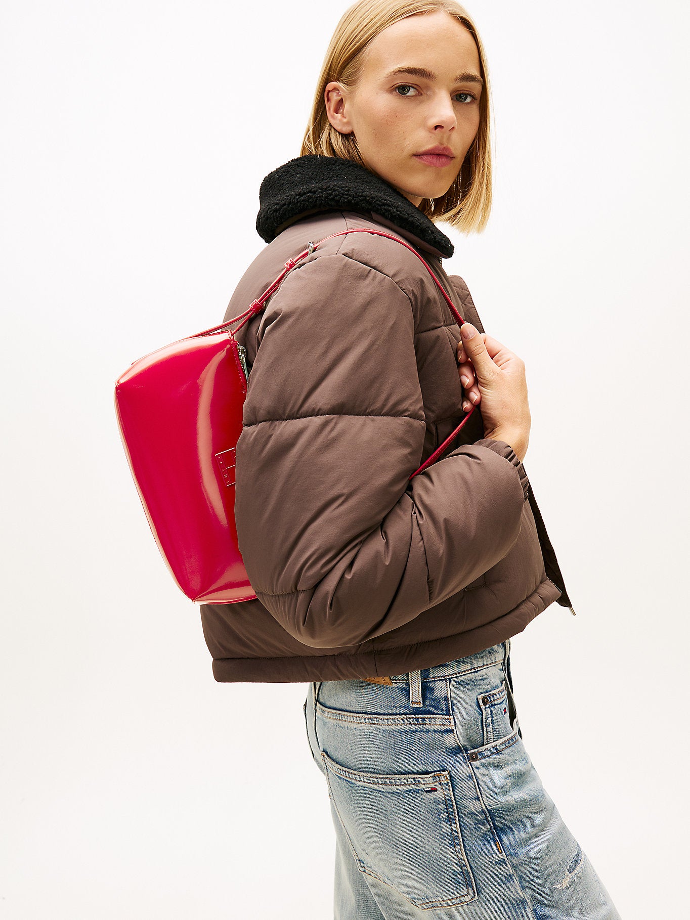 حقيبة تومي هيلفيجر Must Shoulder