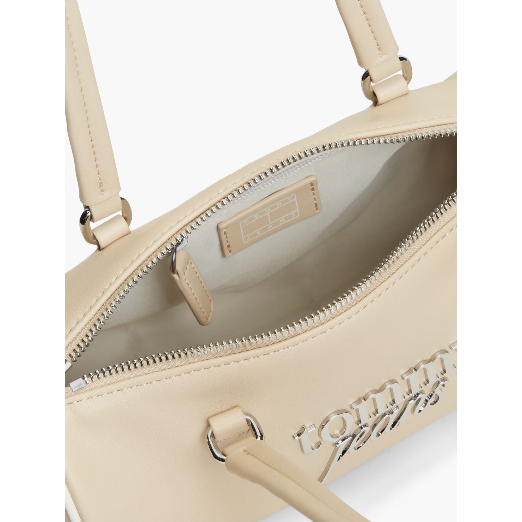 حقيبة تومي هيلفيجر Bold Script Shoulder Barrel