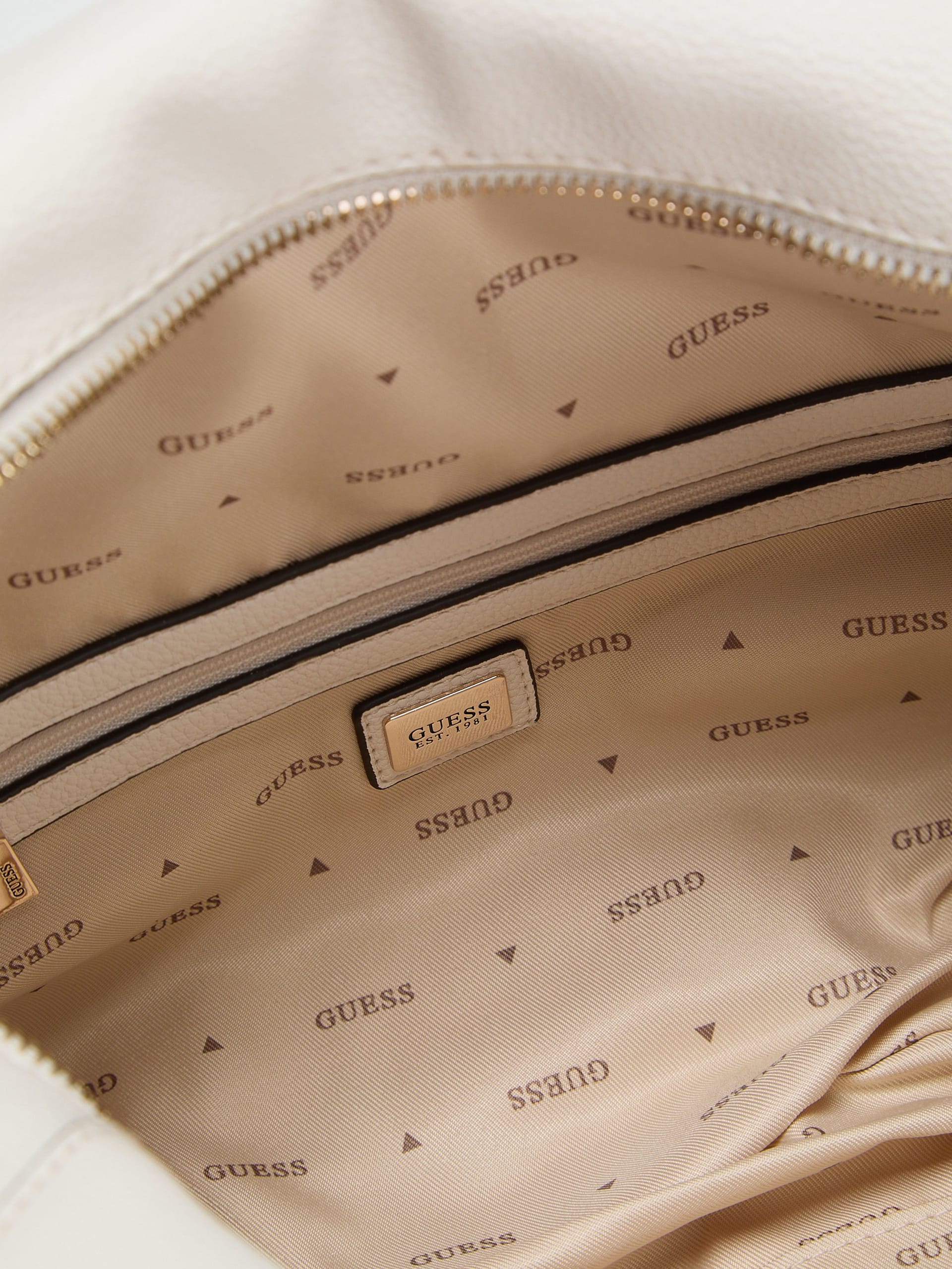 حقيبة جيس Danya Satchel