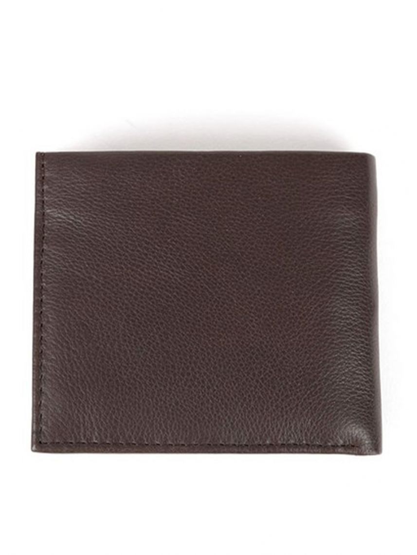 محفظة كالفين كلاين