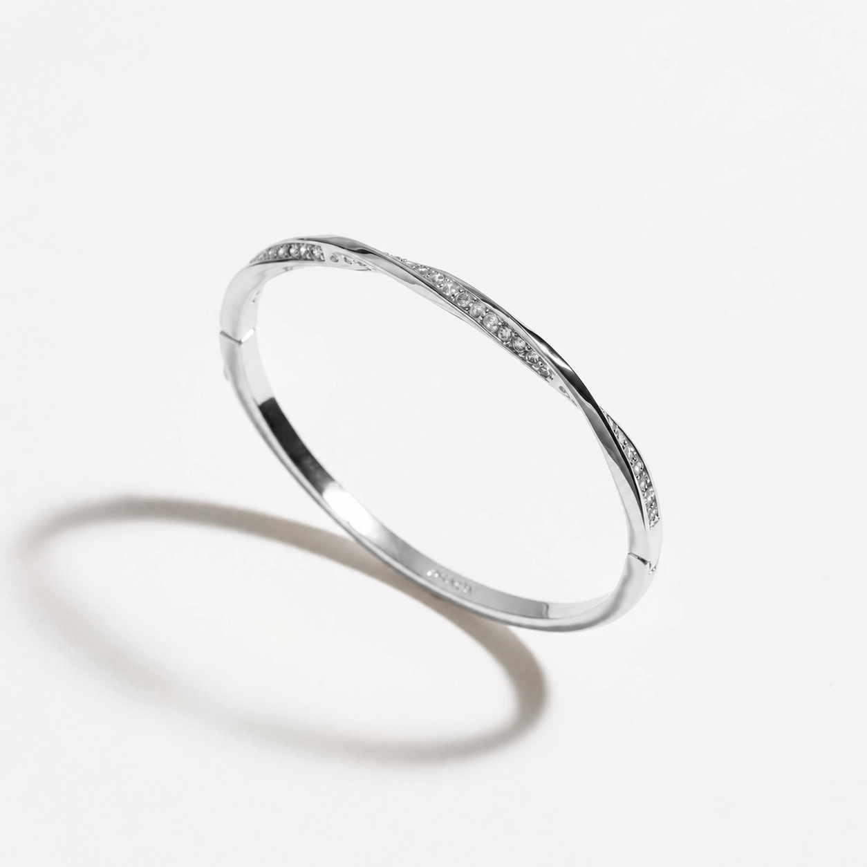 Danon Twist Bracelet