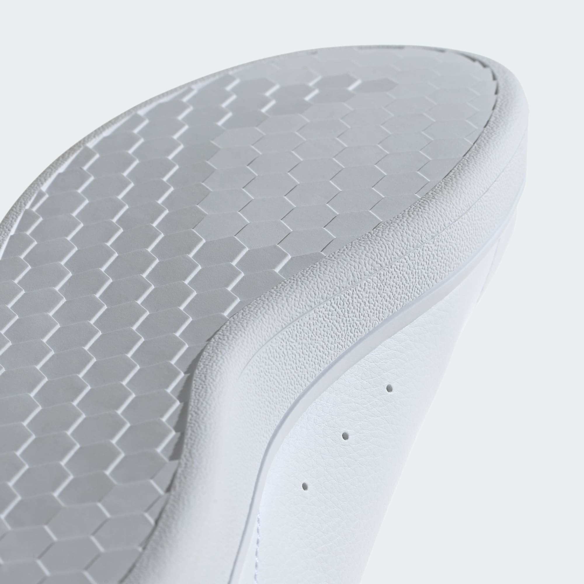 Adidas Court Sneaker