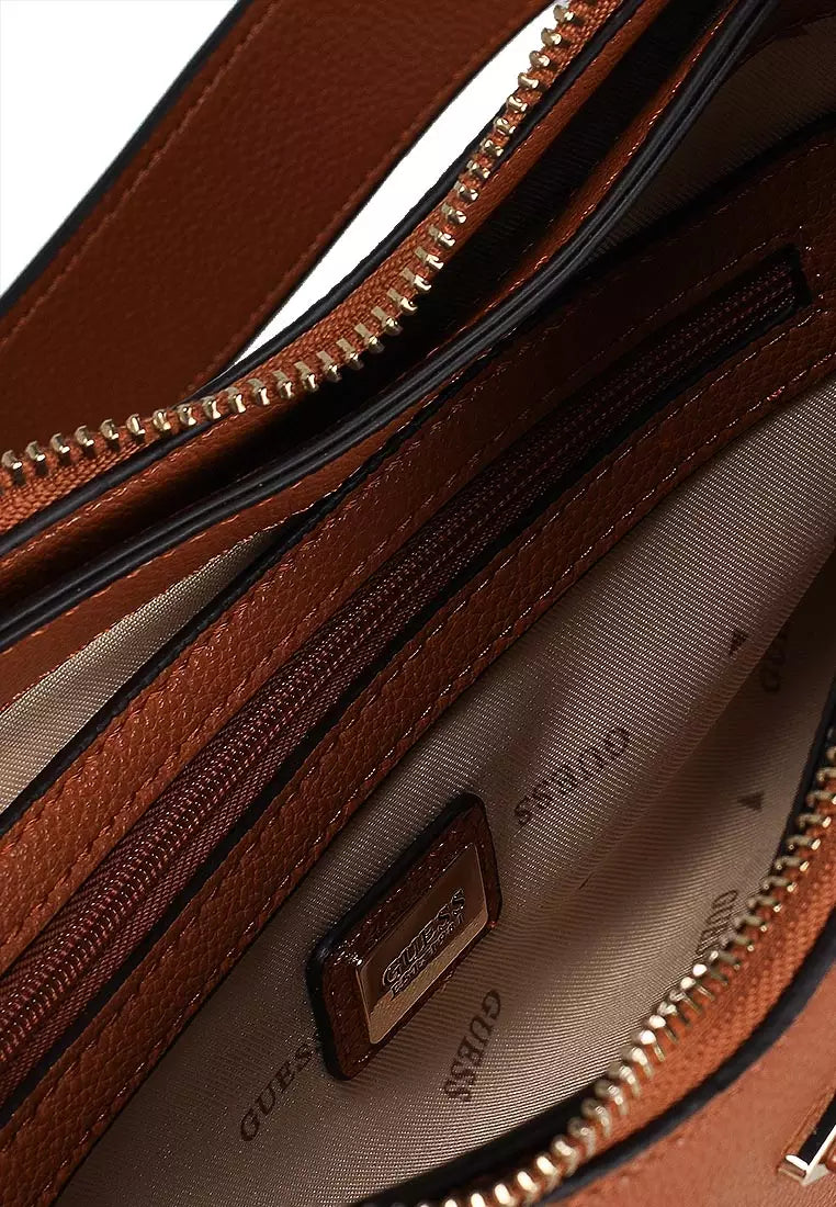 حقيبة جيس Meridian Studded