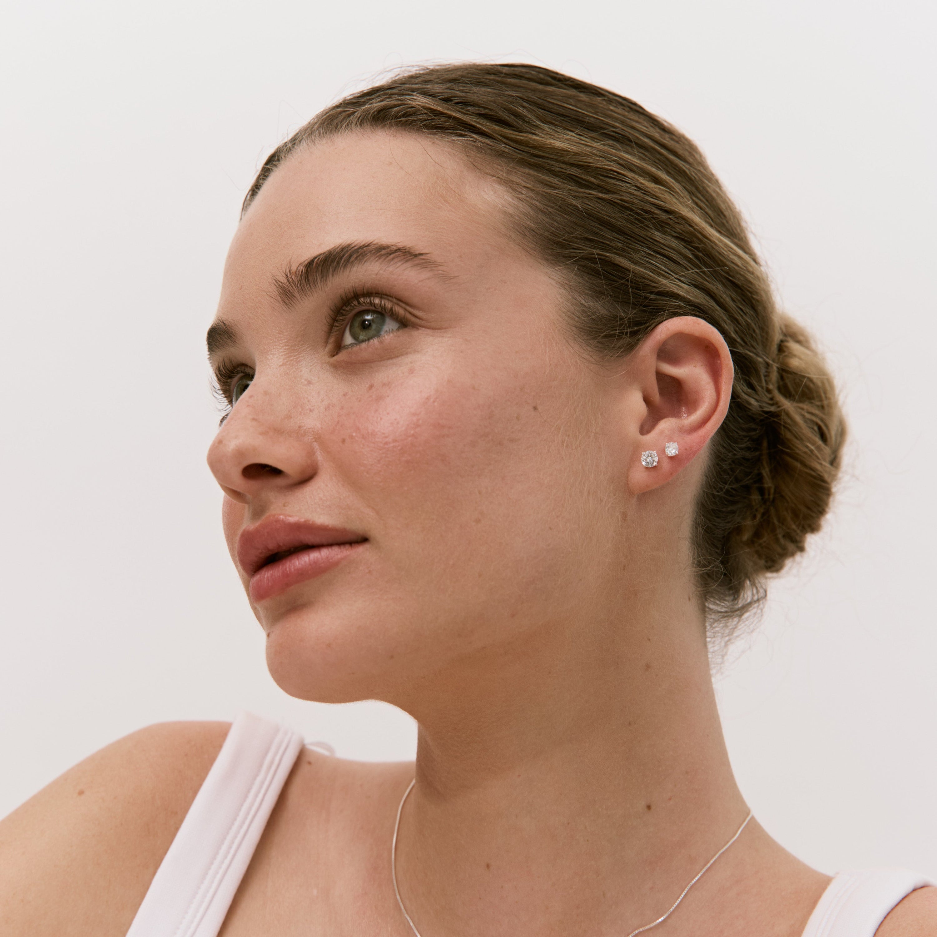 اقراط دانون