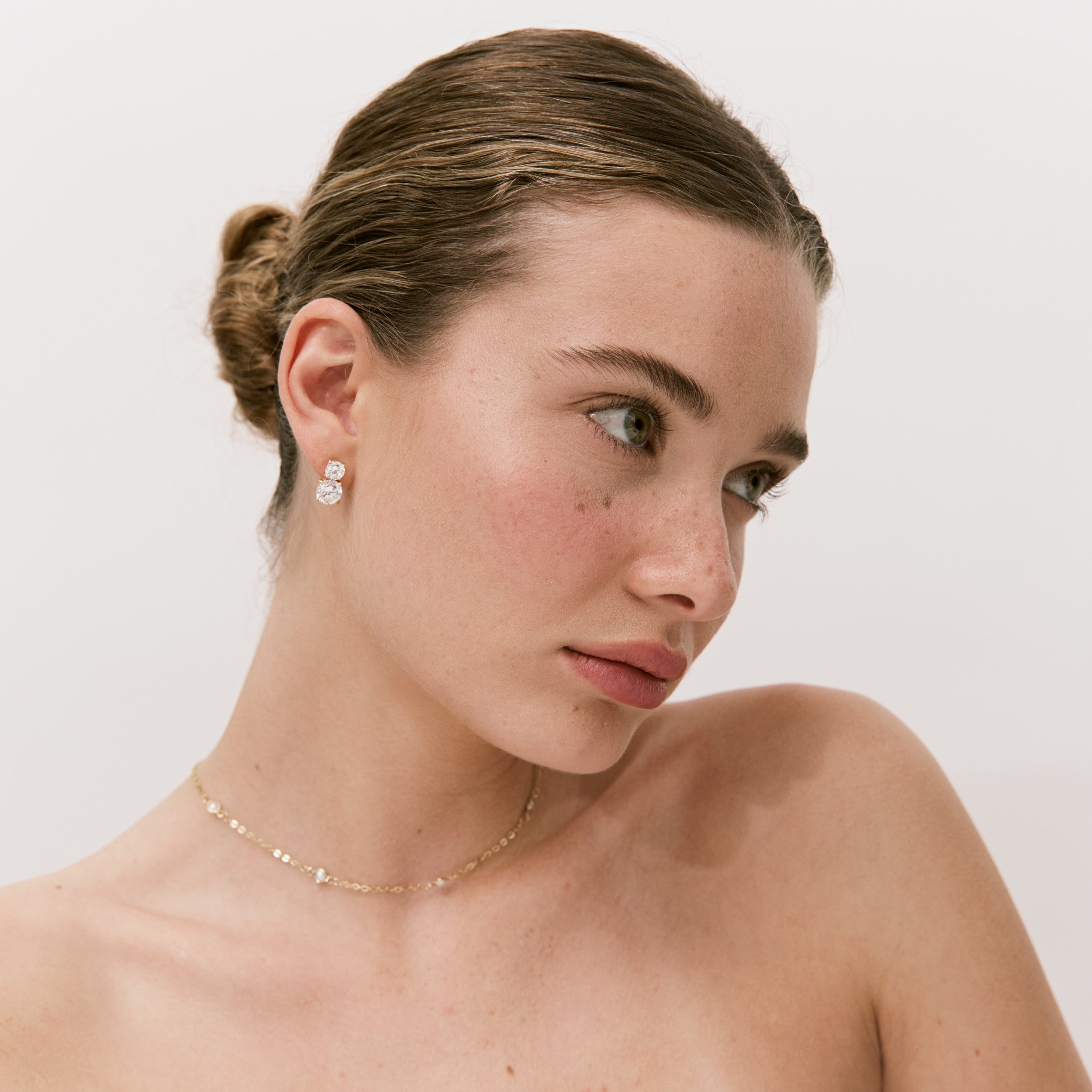 اقراط دانون