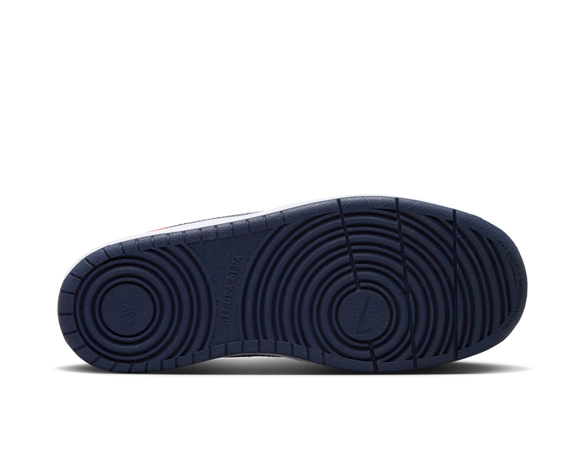 حذاء سنيكر نايك Casual Court Borough Low Recraft