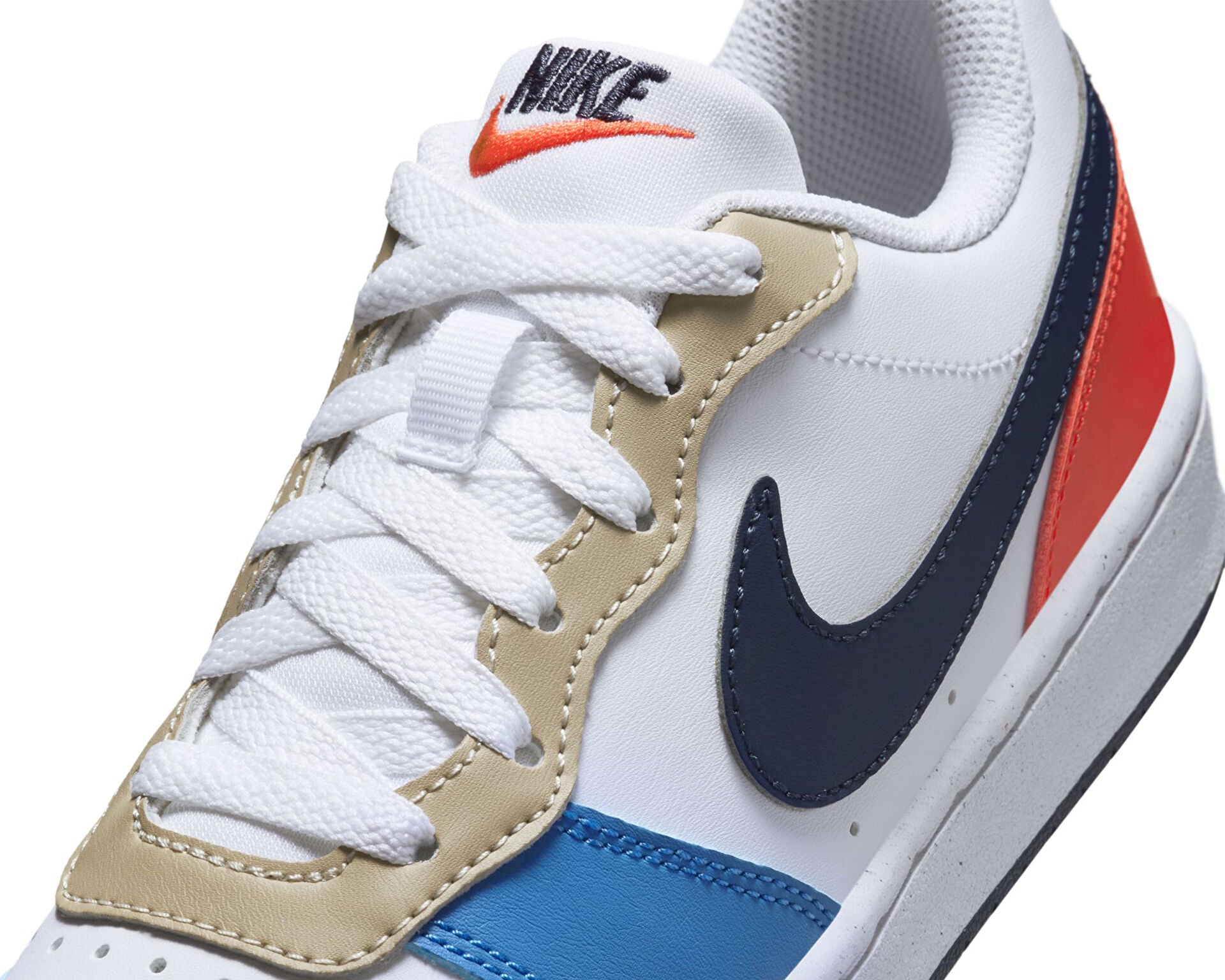 حذاء سنيكر نايك Casual Court Borough Low Recraft