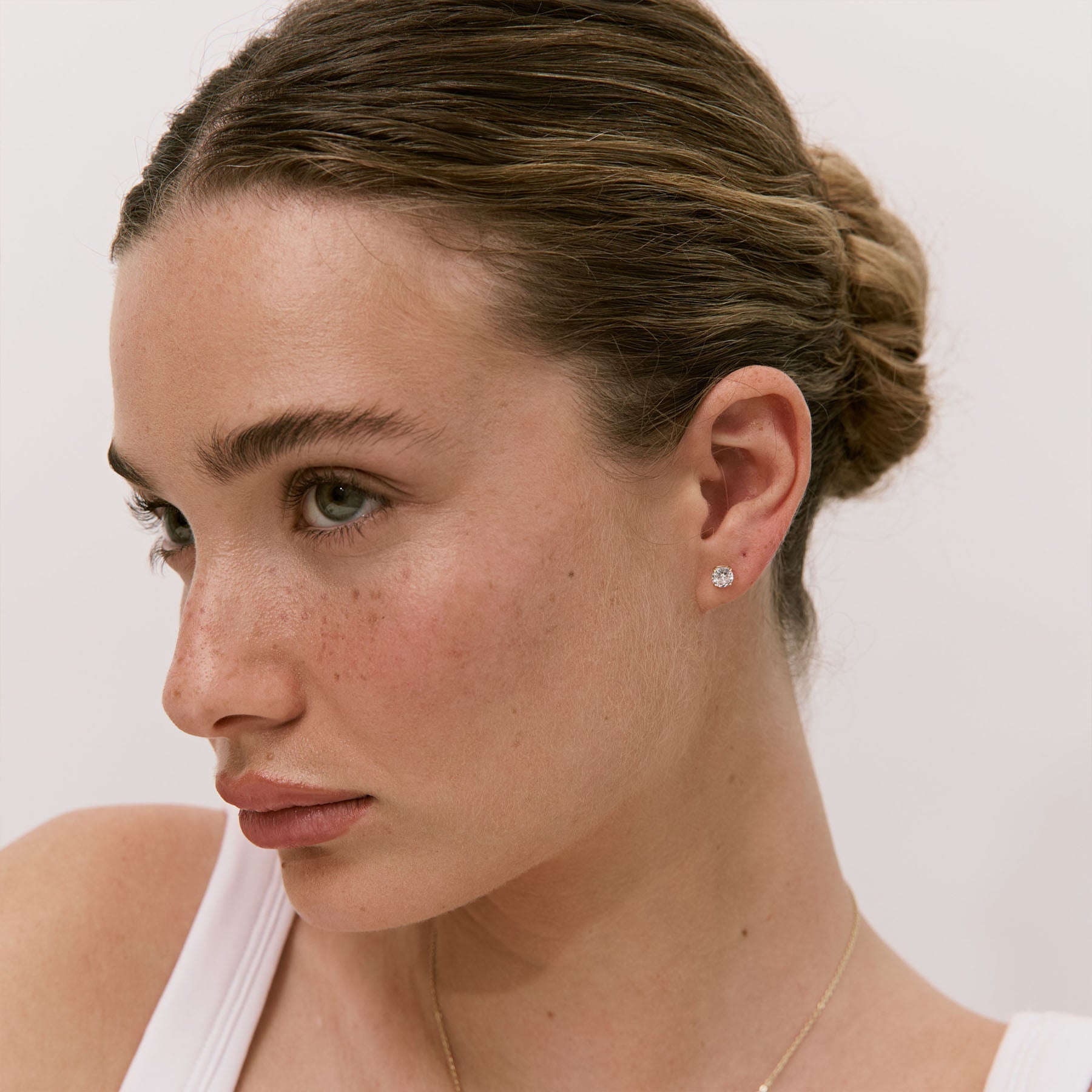 اقراط دانون