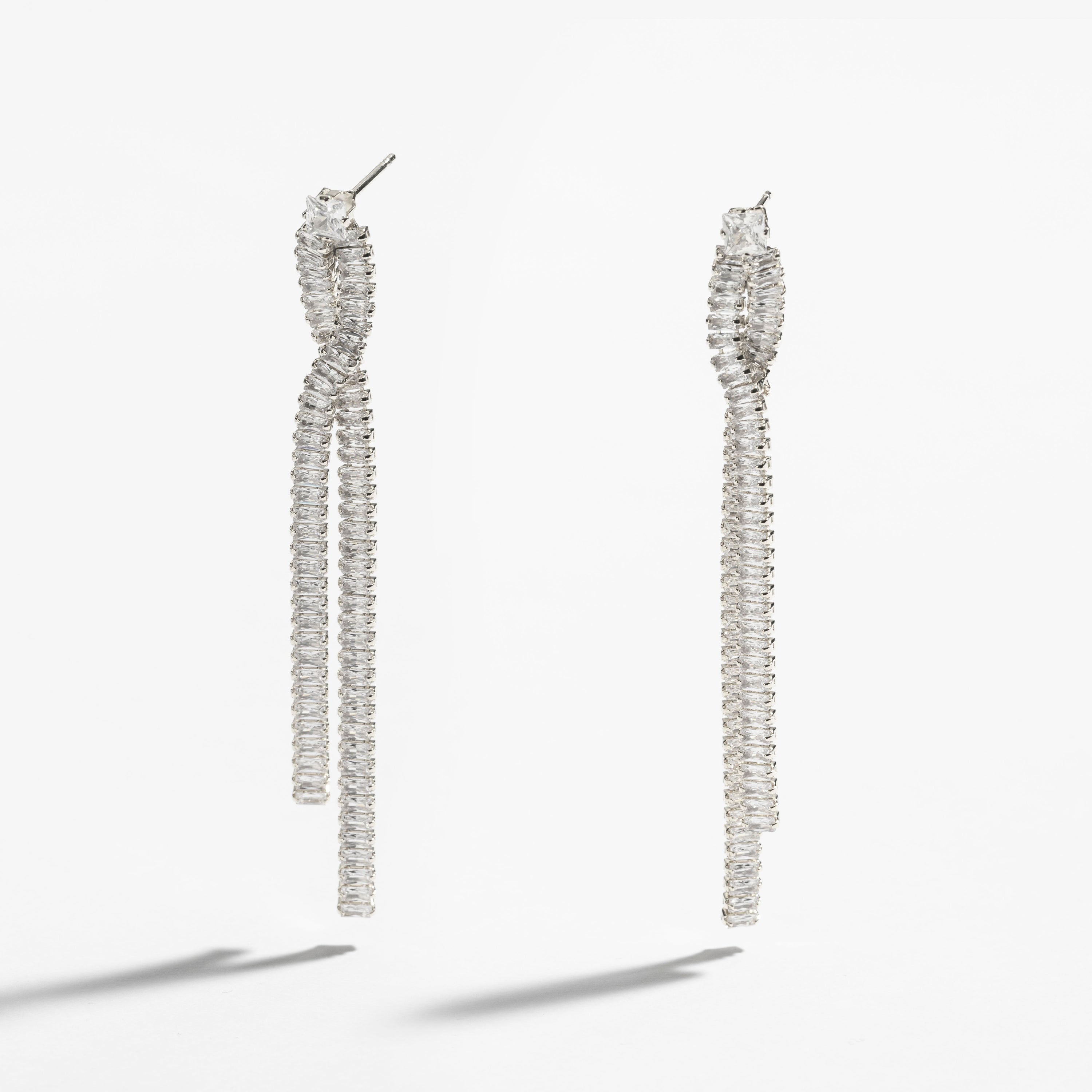 اقراط دانون