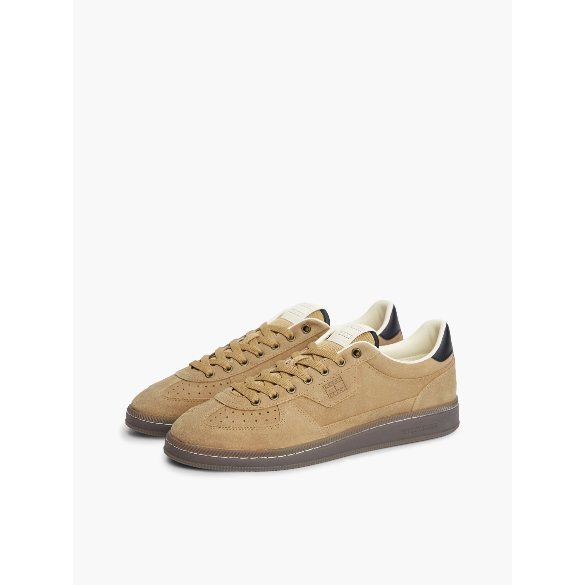 حذاء تومي هيلفيجر Tommy Jeans Suede Court