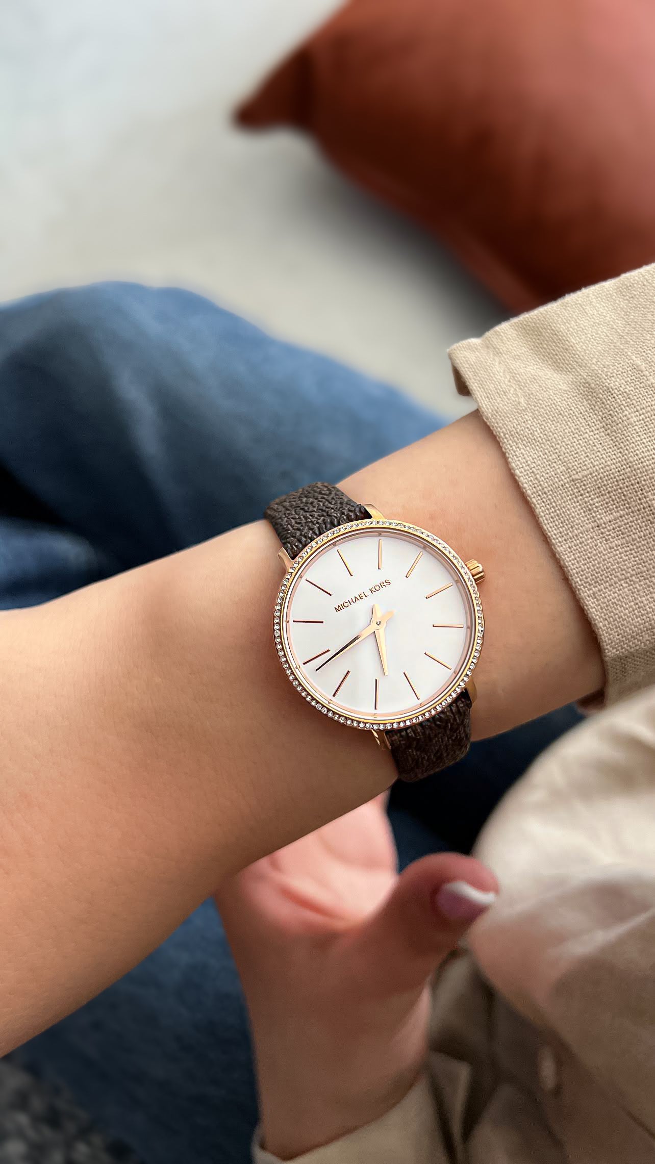 ساعة مايكل كورس