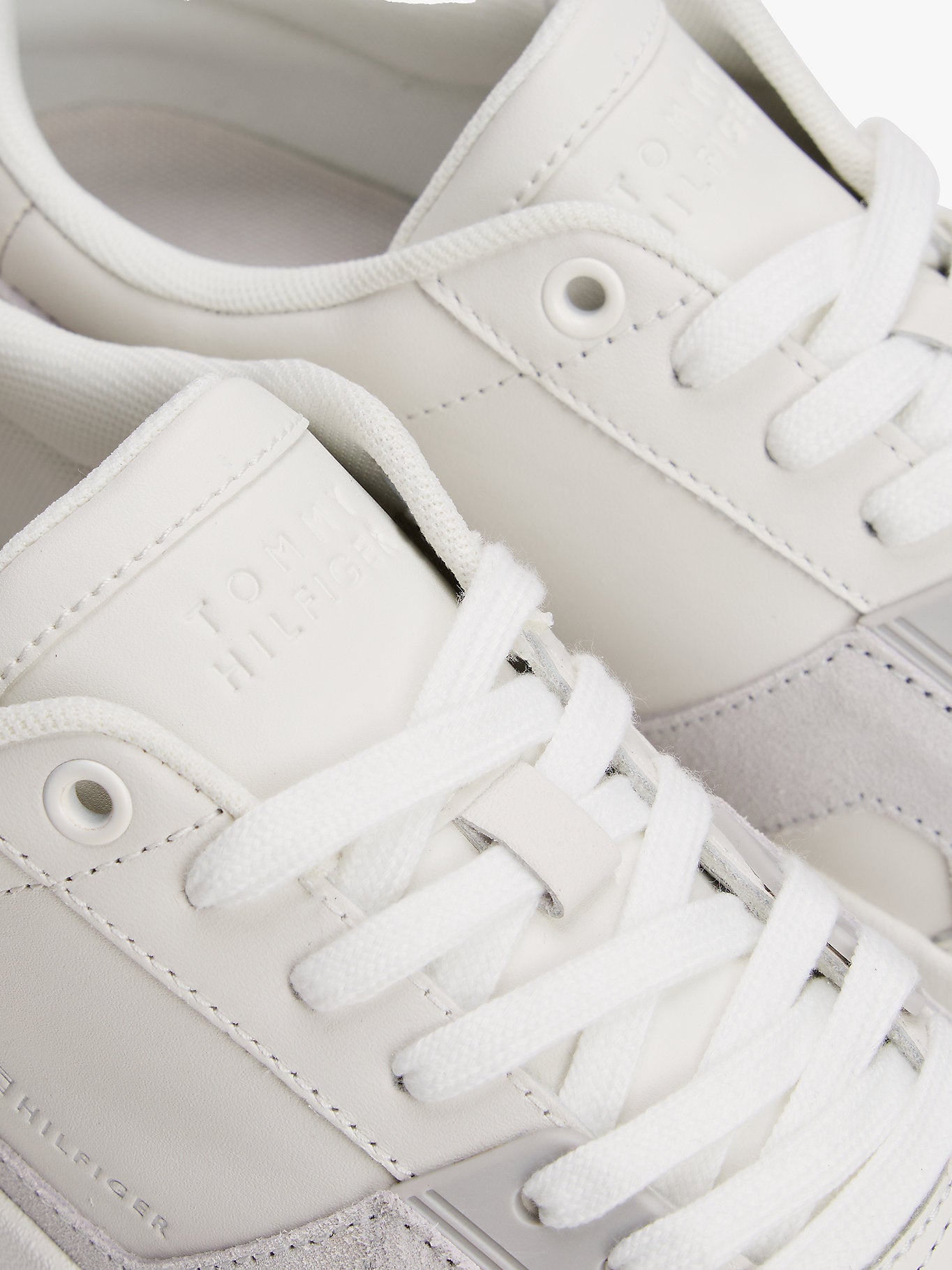 حذاء سنيكر تومي هيلفيجر Contrast Panel Court Trainers