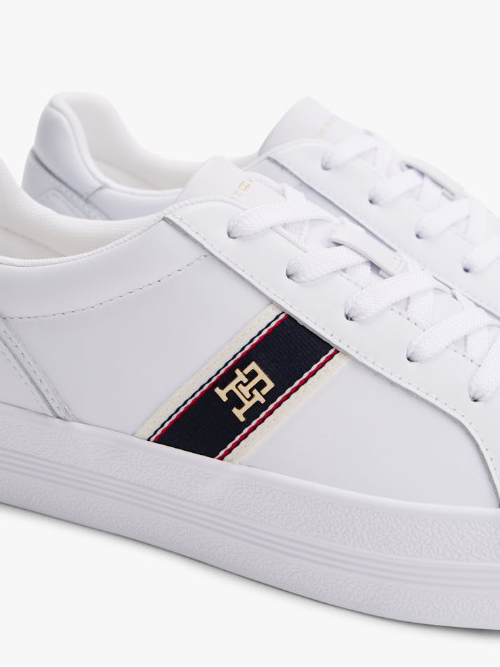 حذاء سنيكر تومي هيلفيجر Th Monogram Plaque Trainers