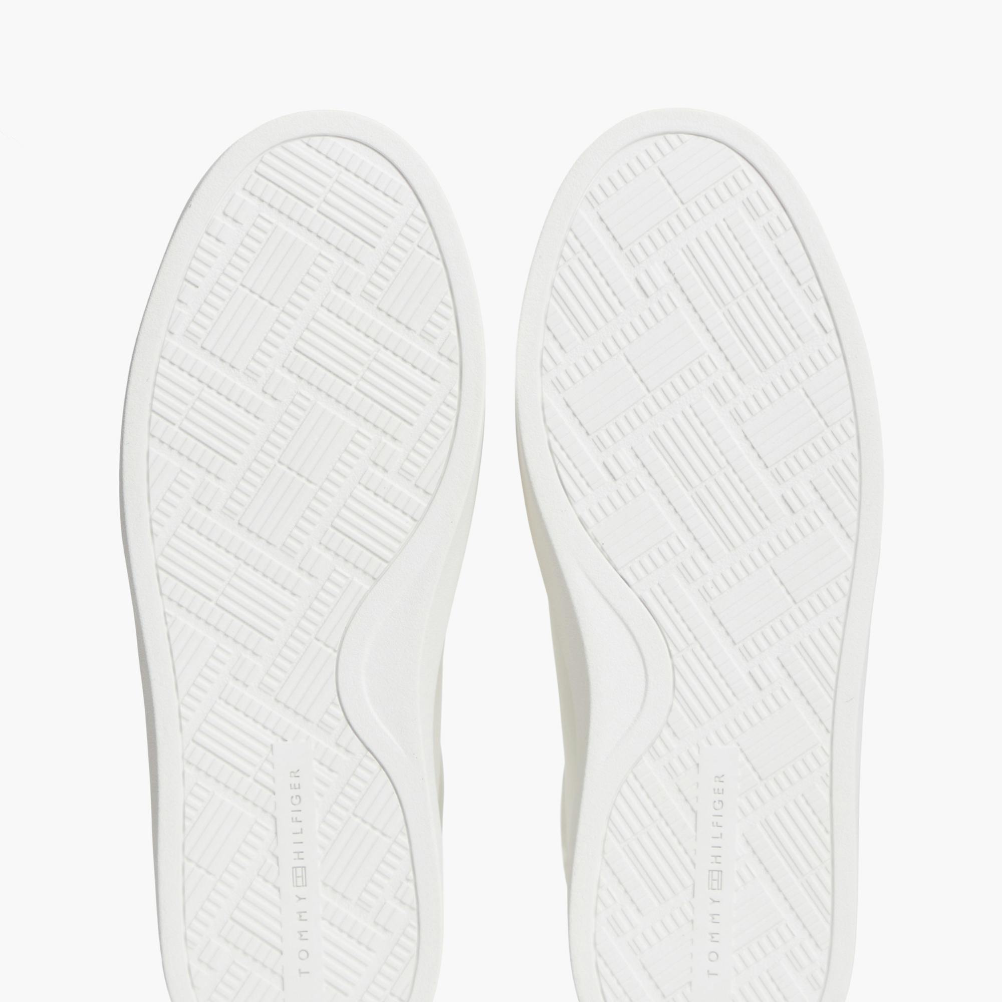 Tommy Hilfiger Feminine Cupsole Shoe