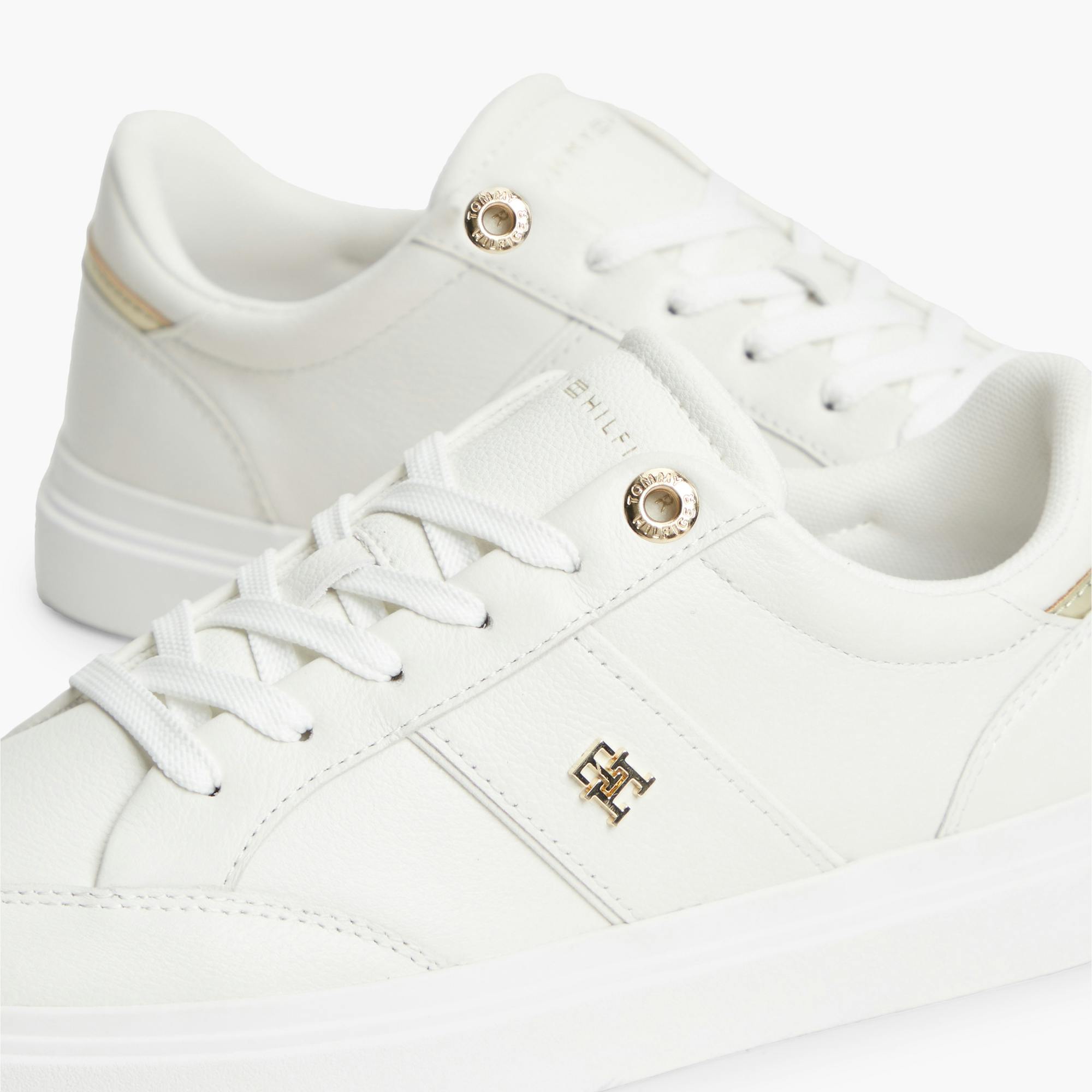 Tommy Hilfiger Feminine Cupsole Shoe