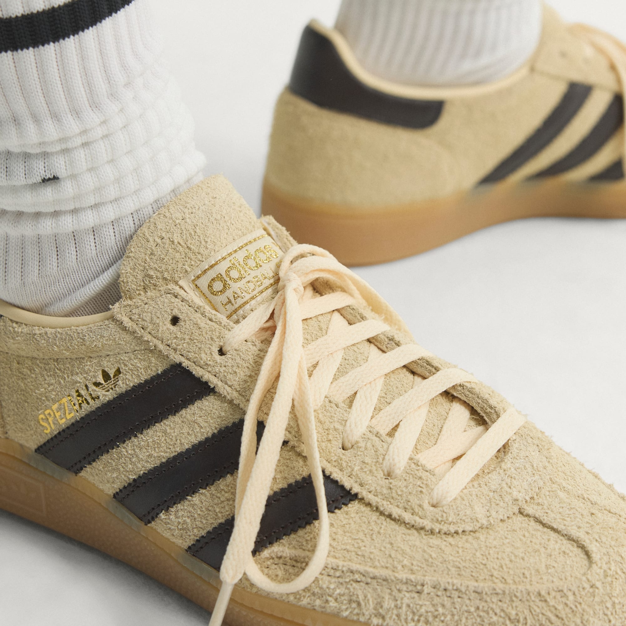 حذاء سنيكر اديداس Handball Spezial W
