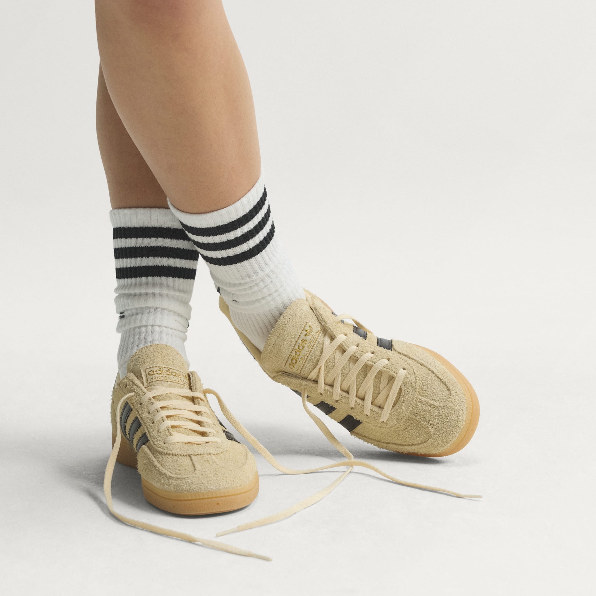 حذاء سنيكر اديداس Handball Spezial W