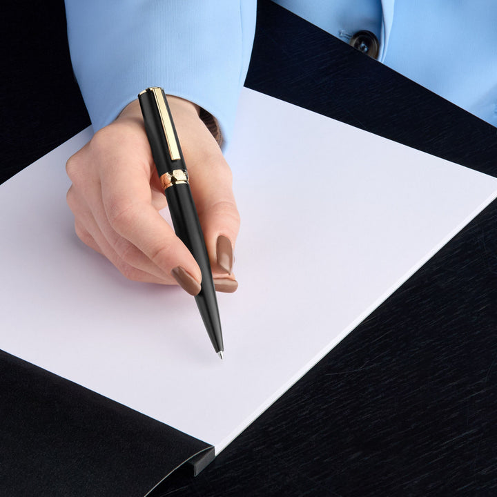 قلم حبر هيوجو بوس