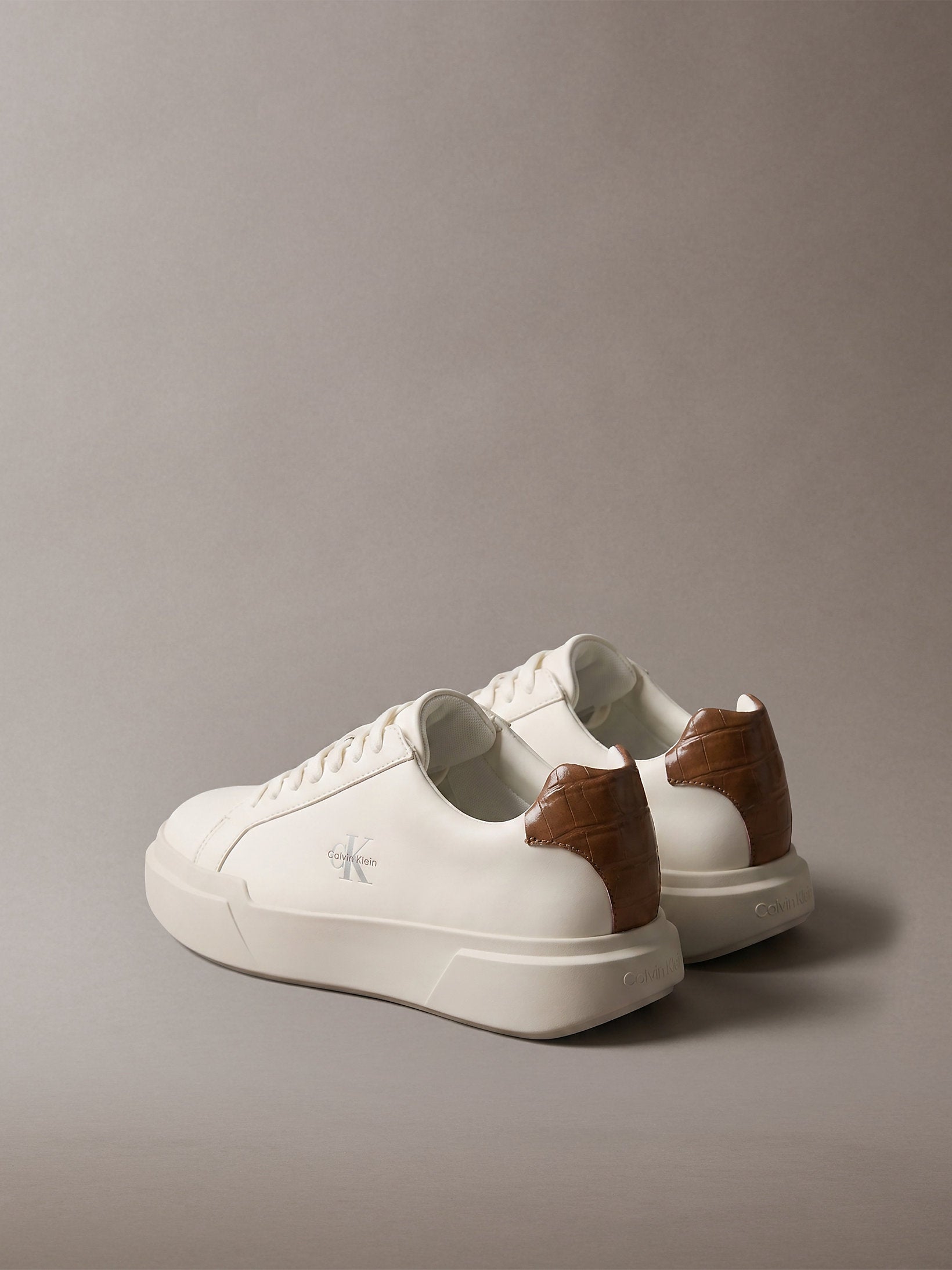 Calvin Klein Chunky Cups Laceup Lth Bt Croc Sneaker