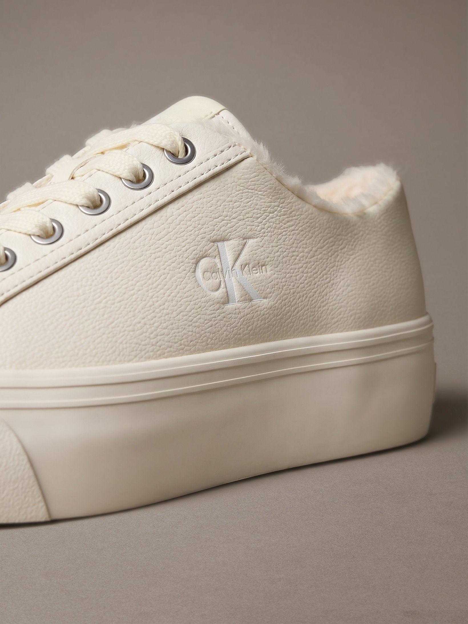 Calvin Klein Vulc Flatf Laceup Lth Fur Sneaker