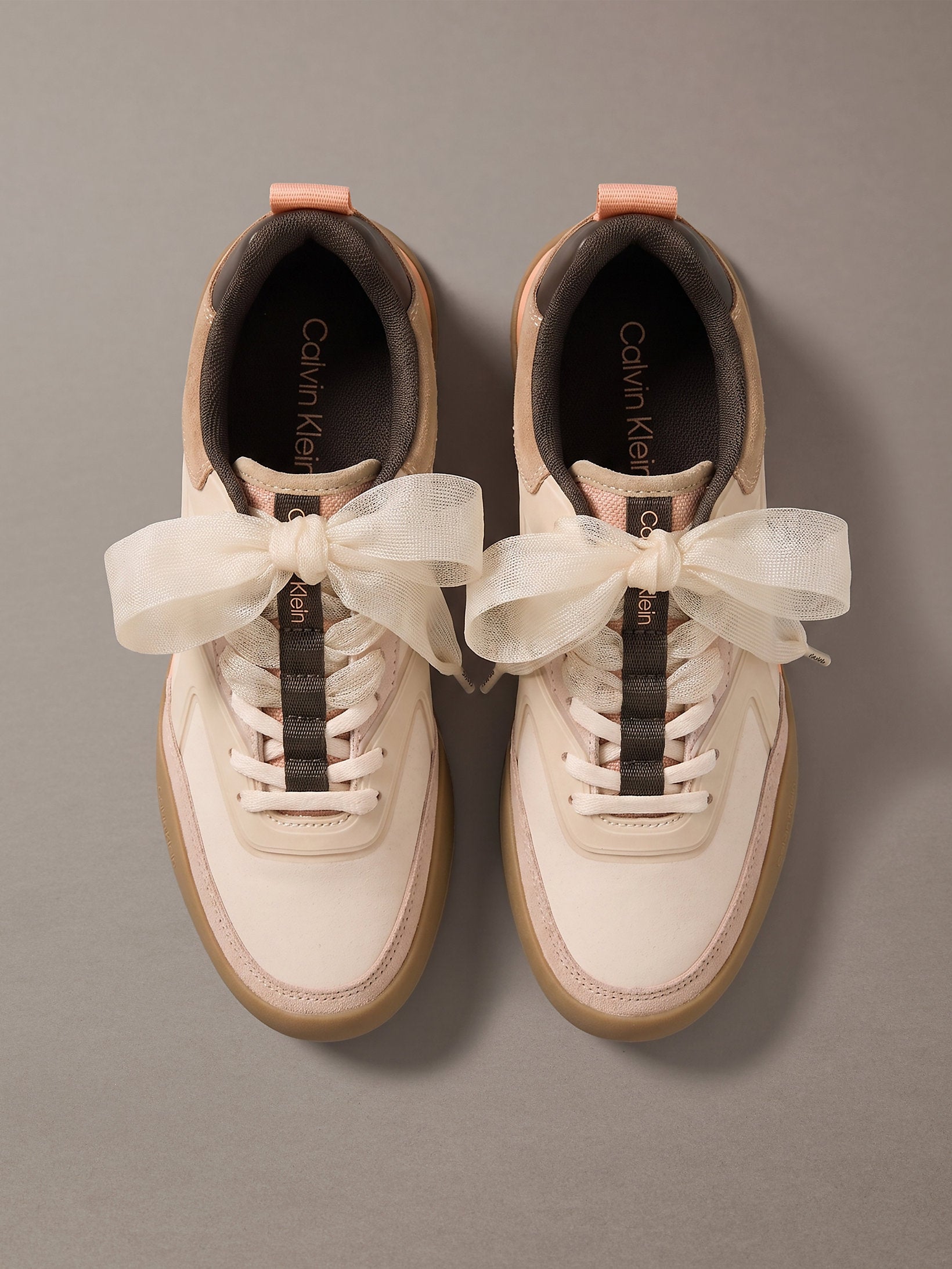 حذاء كالفين كلاين Low Pro Run Lu Sue Jelly Laces