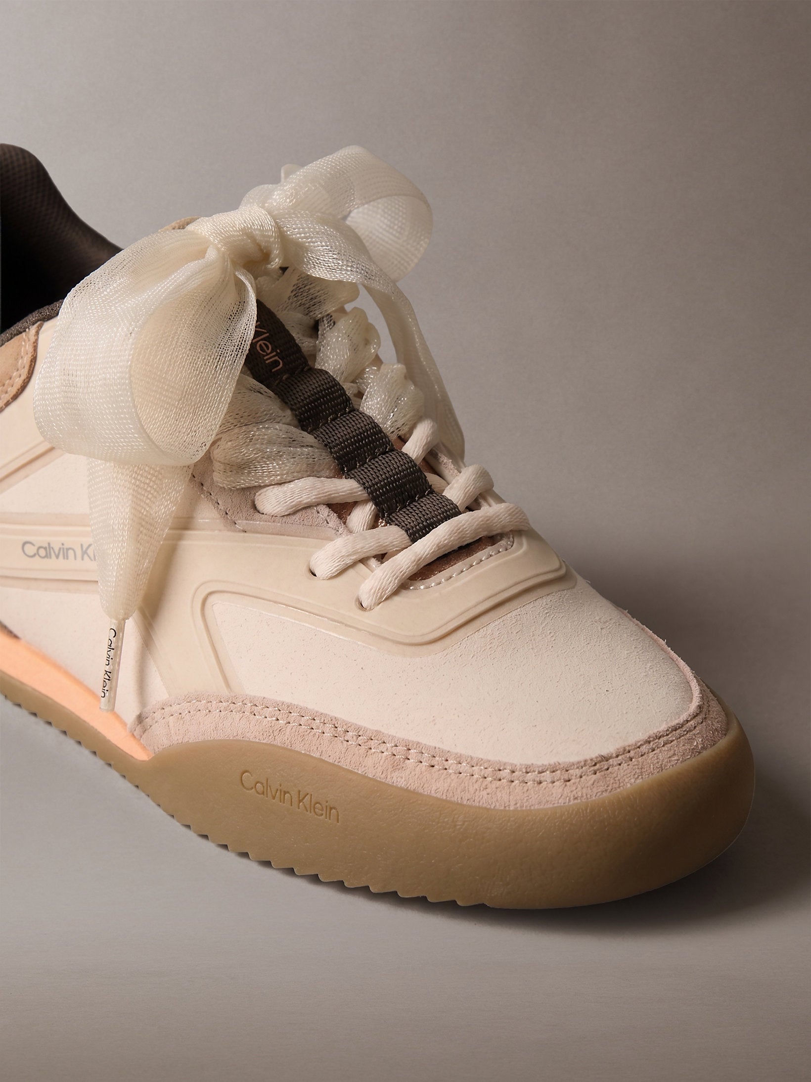 حذاء كالفين كلاين Low Pro Run Lu Sue Jelly Laces