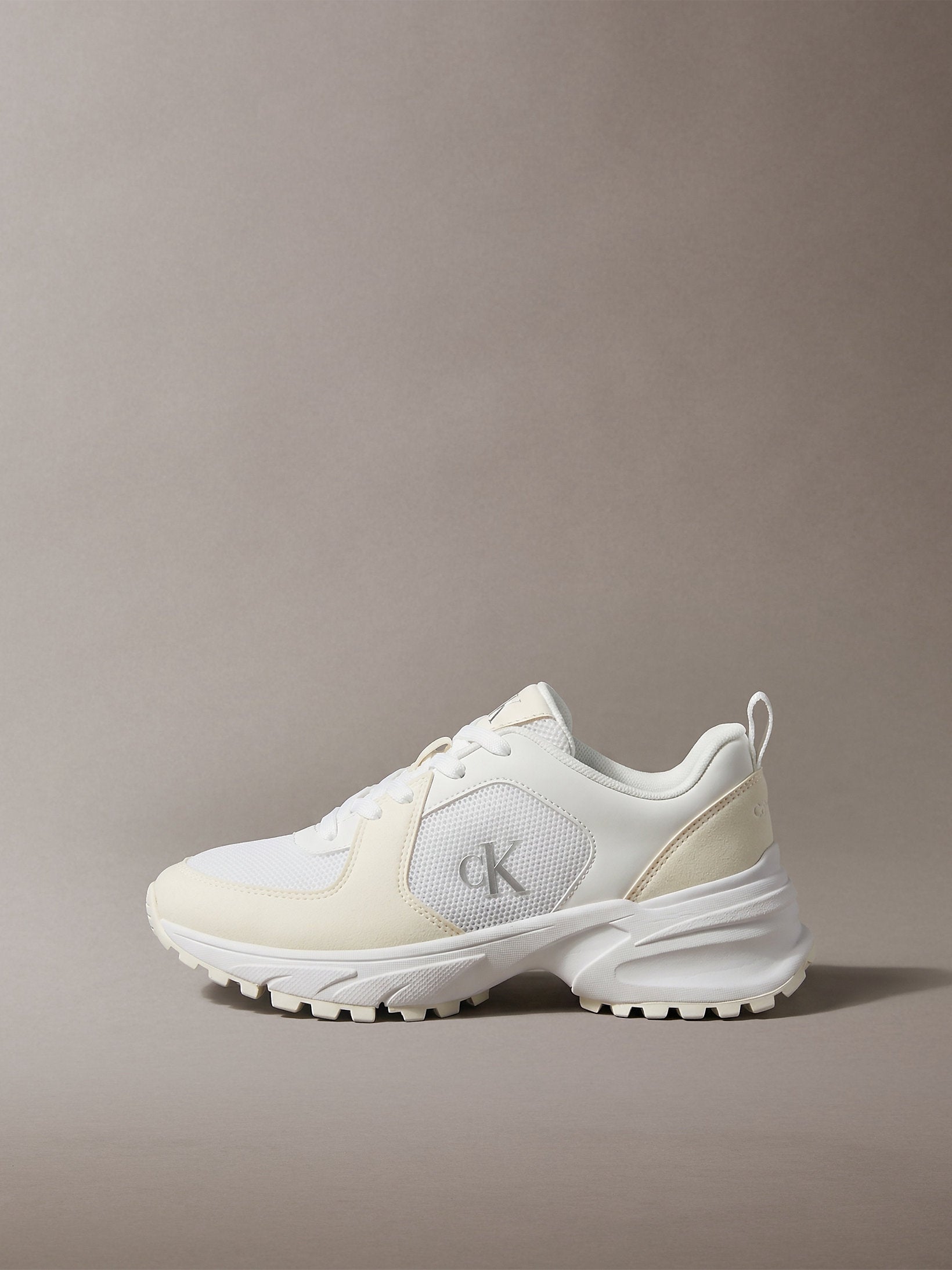 حذاء كالفين كلاين Hike Runner Lace Up Su Mesh Wmn