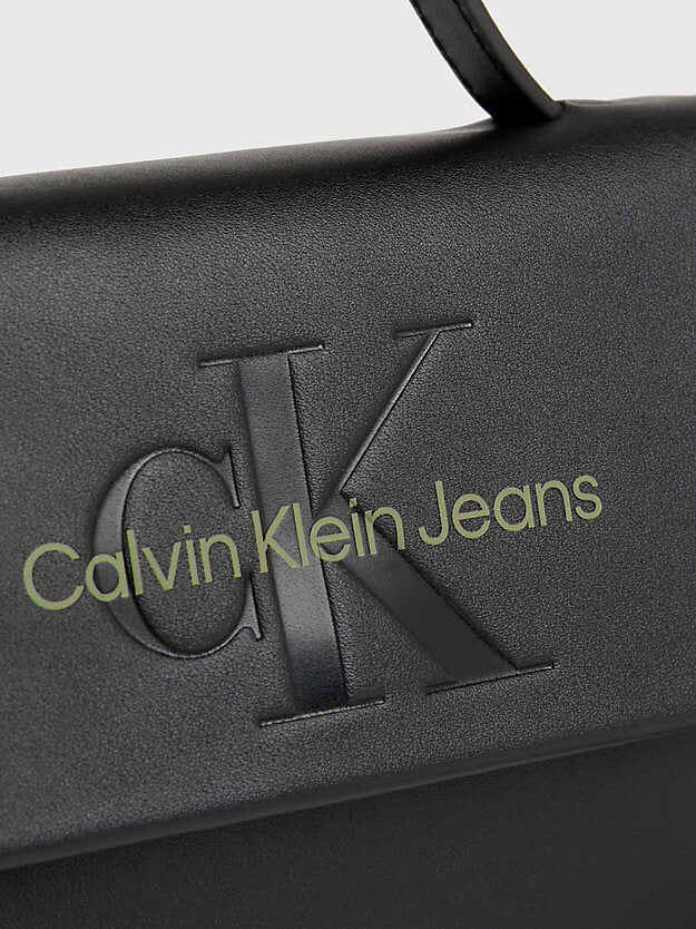 Calvin Klein Sculpted Boxy Bag
